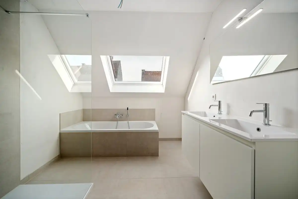 Deux maisons en plein centre de Comines foto 11