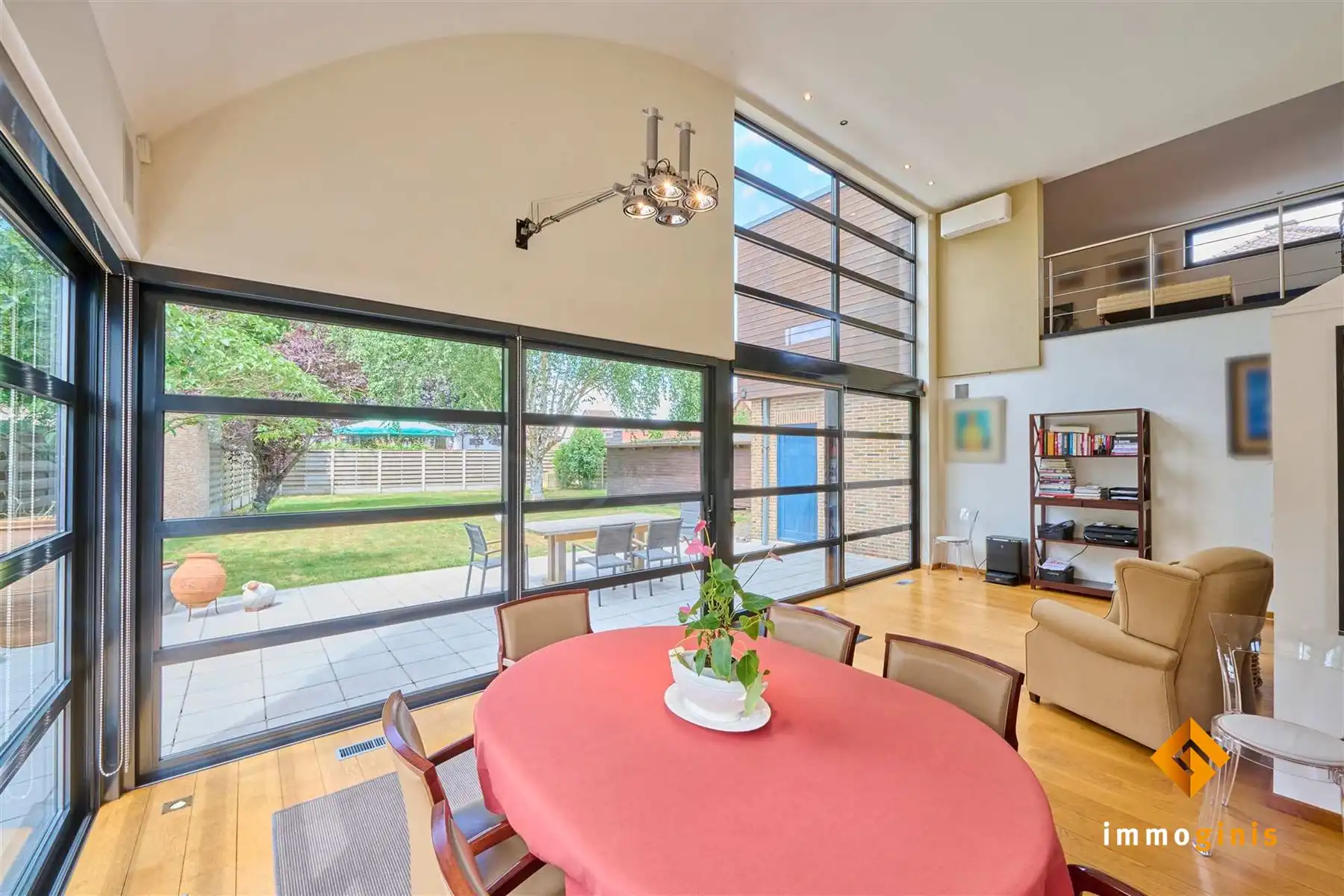 Zéér ruime woning met 3 tot 6 slaapkamers en praktijkruimte. Perceel van 7a86ca in centrum Bocholt! foto 5