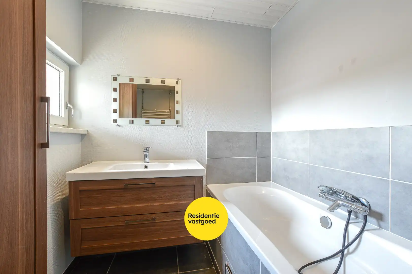 Gerenoveerde woning met 3 slaapkamers te huur nabij Centrum Oudenburg.  foto 19