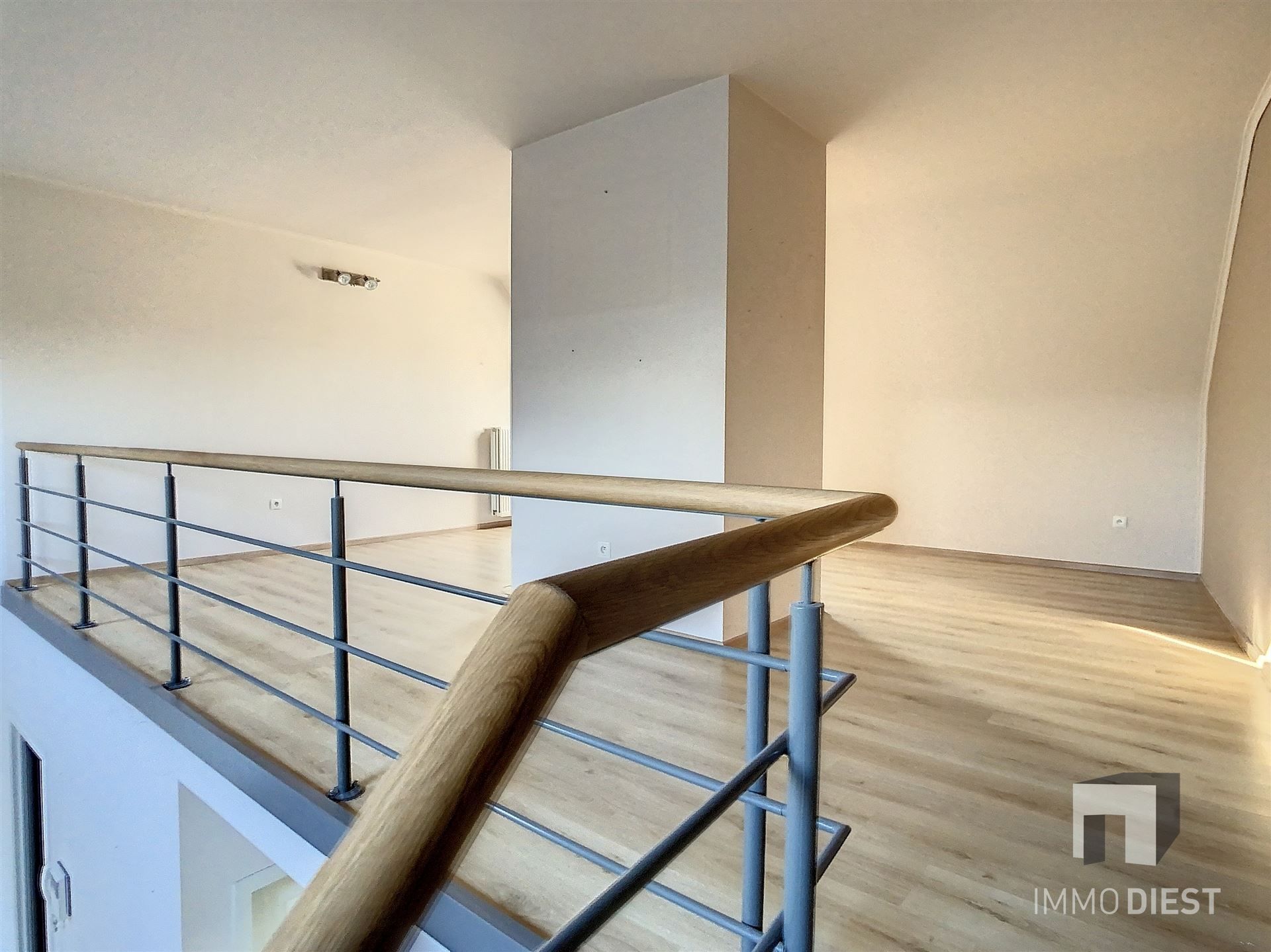 Ruim appartement met 2 slaapkamers foto 7