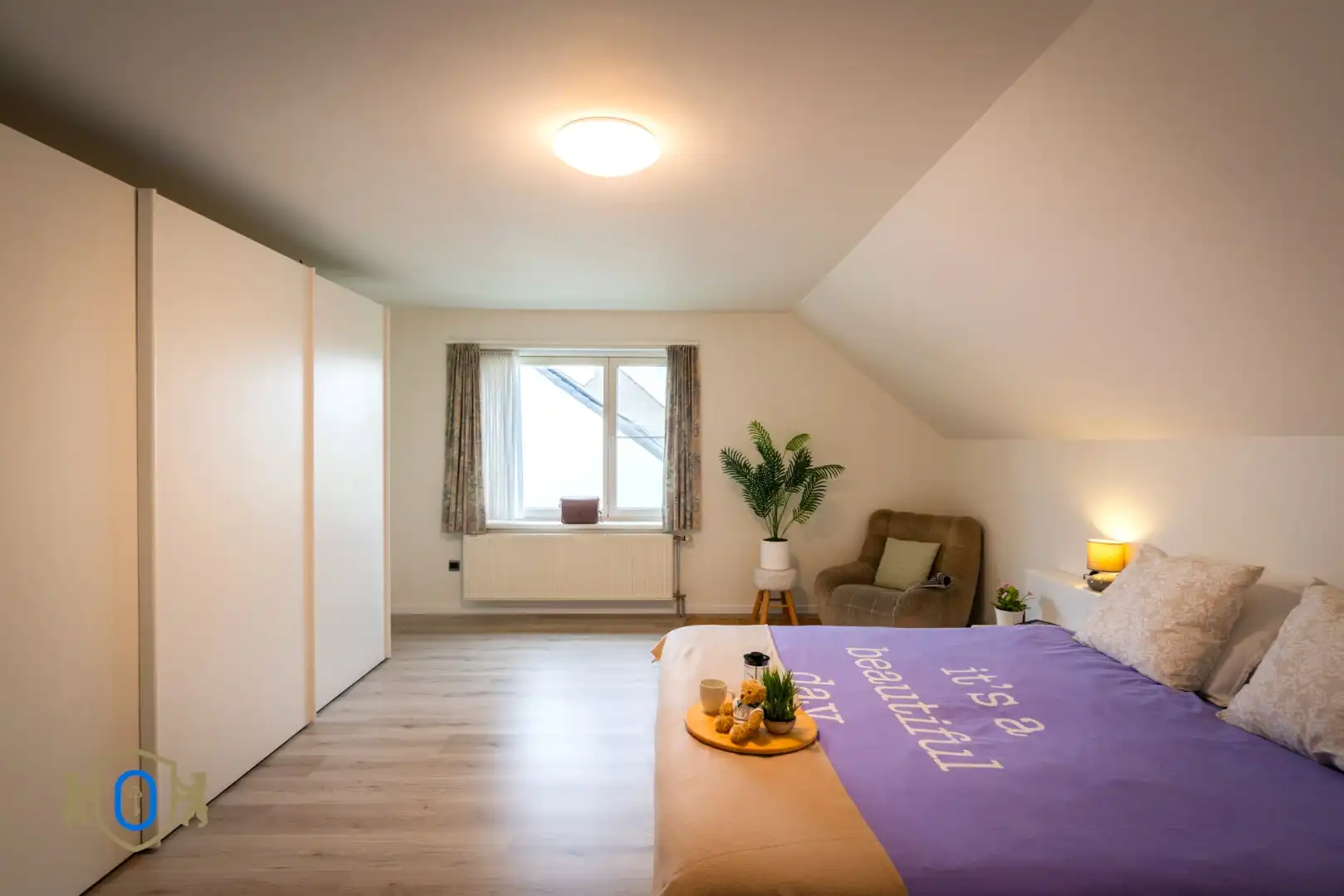 Vrijstaande 4-slpkr woning met tuin & garage foto 21