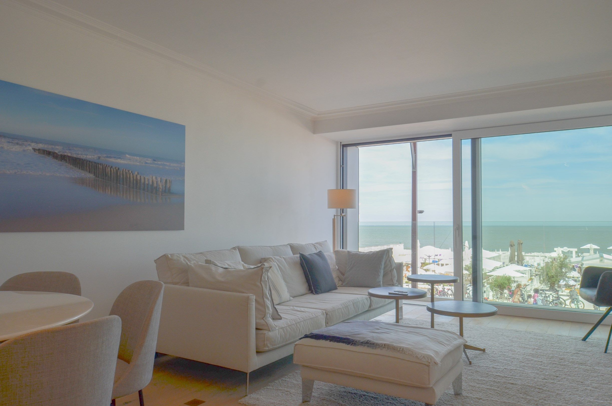 Stijlvol, recent gerenoveerd appartement met frontaal zeezicht. foto 6