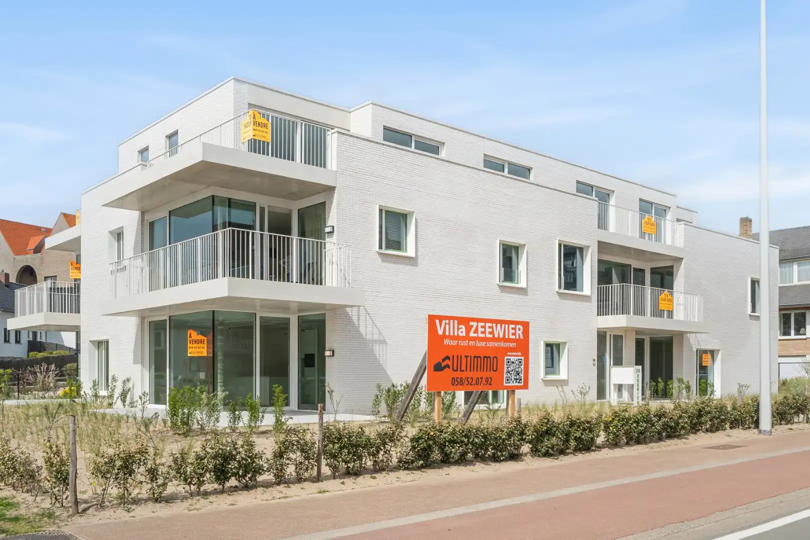 Luxe appartementen te Koksijde: 8 Standaard appartementen met 2-3 slaapkamers en 89-114 m2 bewoonbare oppervlakte foto {{pictureIndex}}