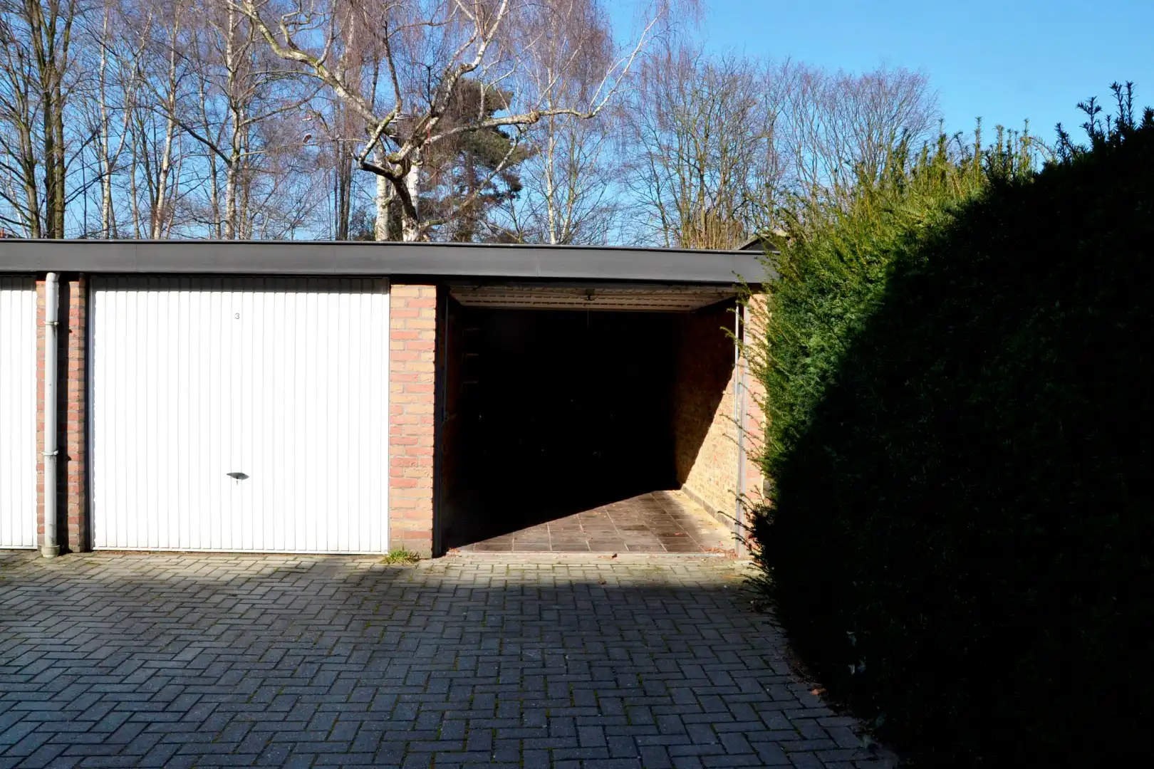Comfortabel 2 slpk-appartement met terras en garage foto 17