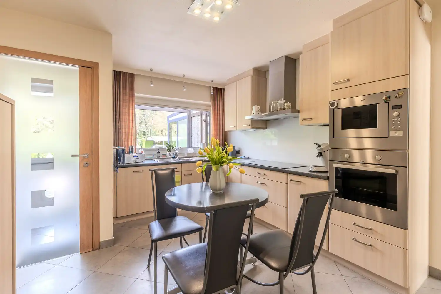 Ruime, gelijkvloerse woning met ruime tuin en tal van mogelijkheden in Zutendaal foto 12