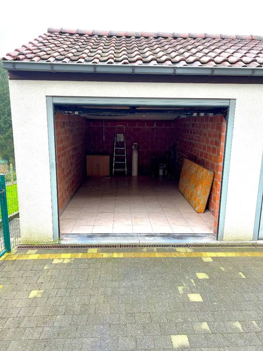 Duplex met terras, tuin en garage in Schepdaal foto 9