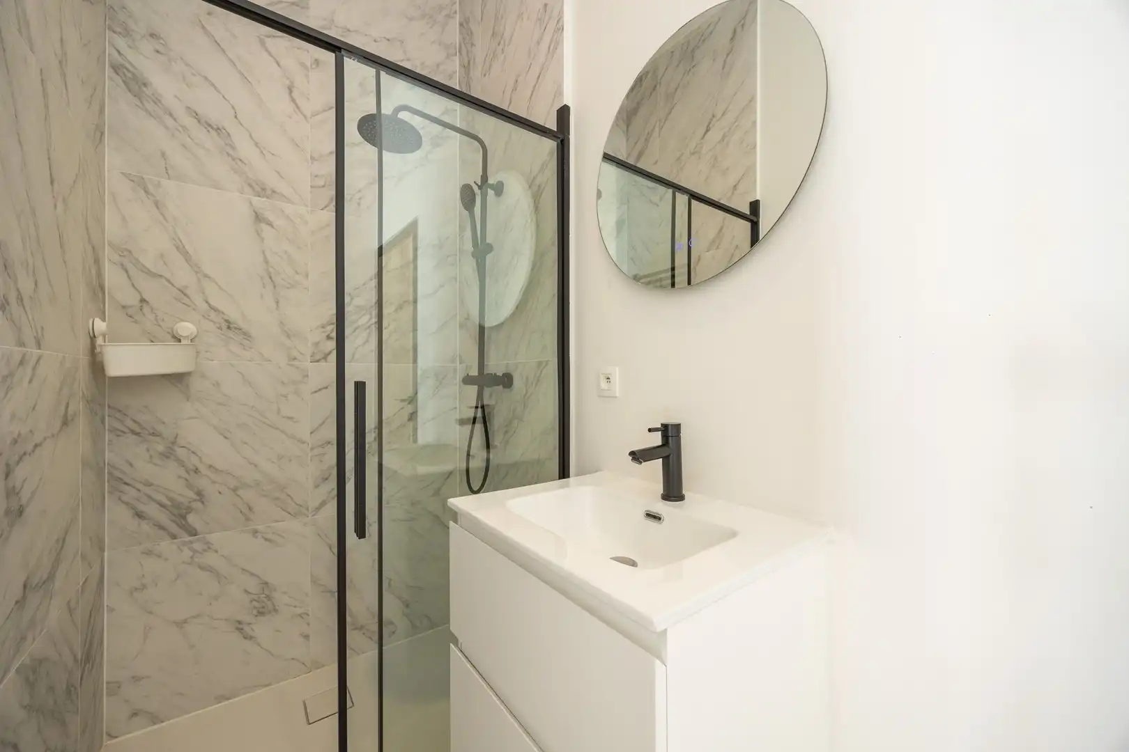 APPARTEMENT MET TUIN foto 10