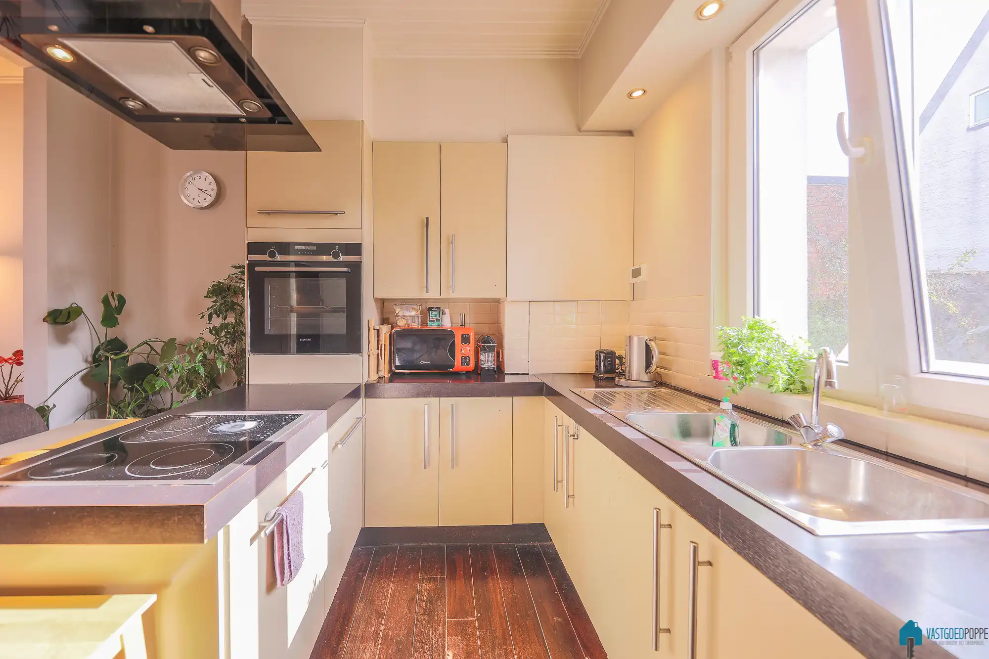  Opportuniteit: opbrengsteigendom met studio + triplex, topligging Gent foto 13