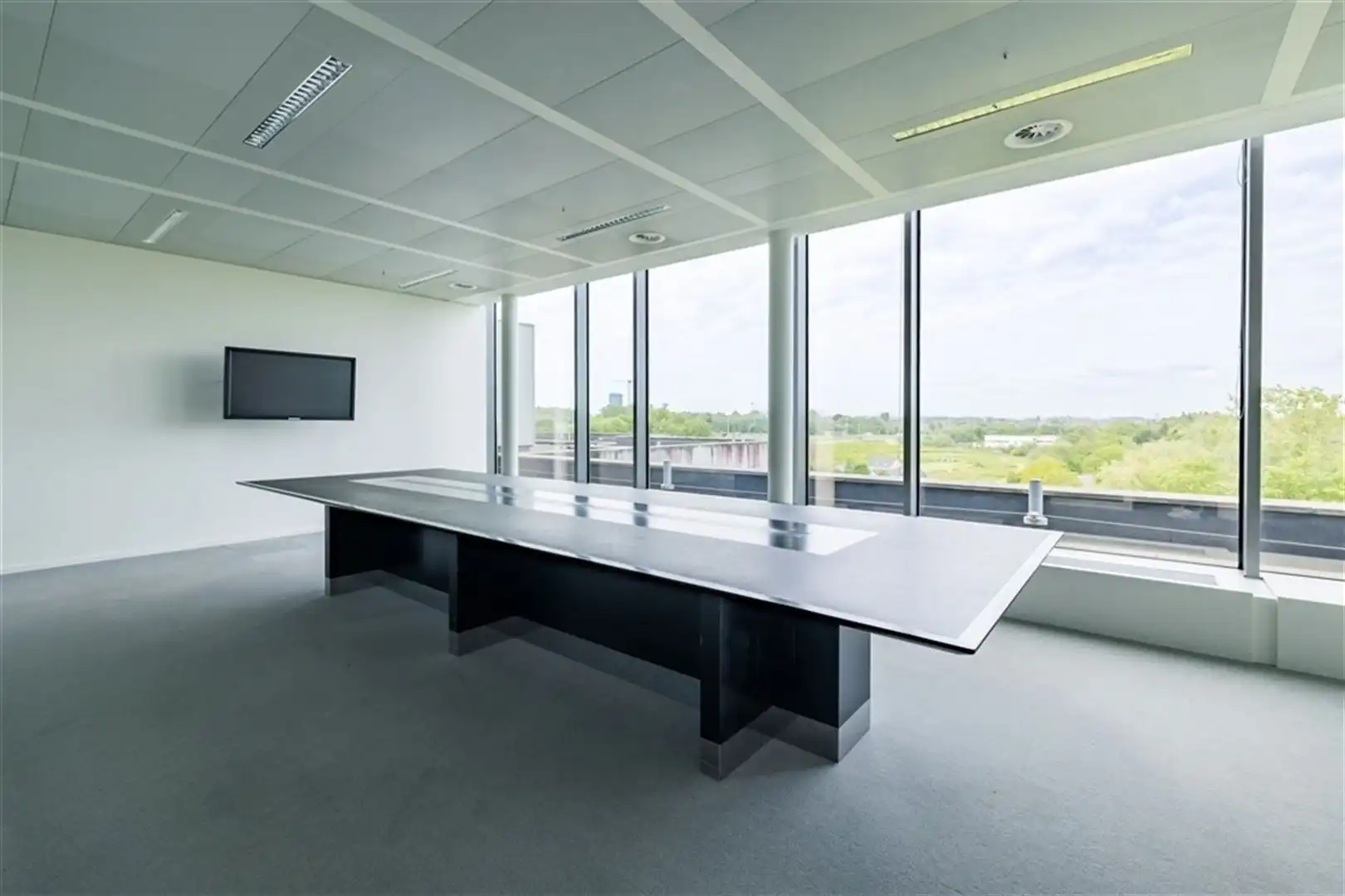 BOUDEWIJNLAAN 30: kantoor van 351m² foto 12