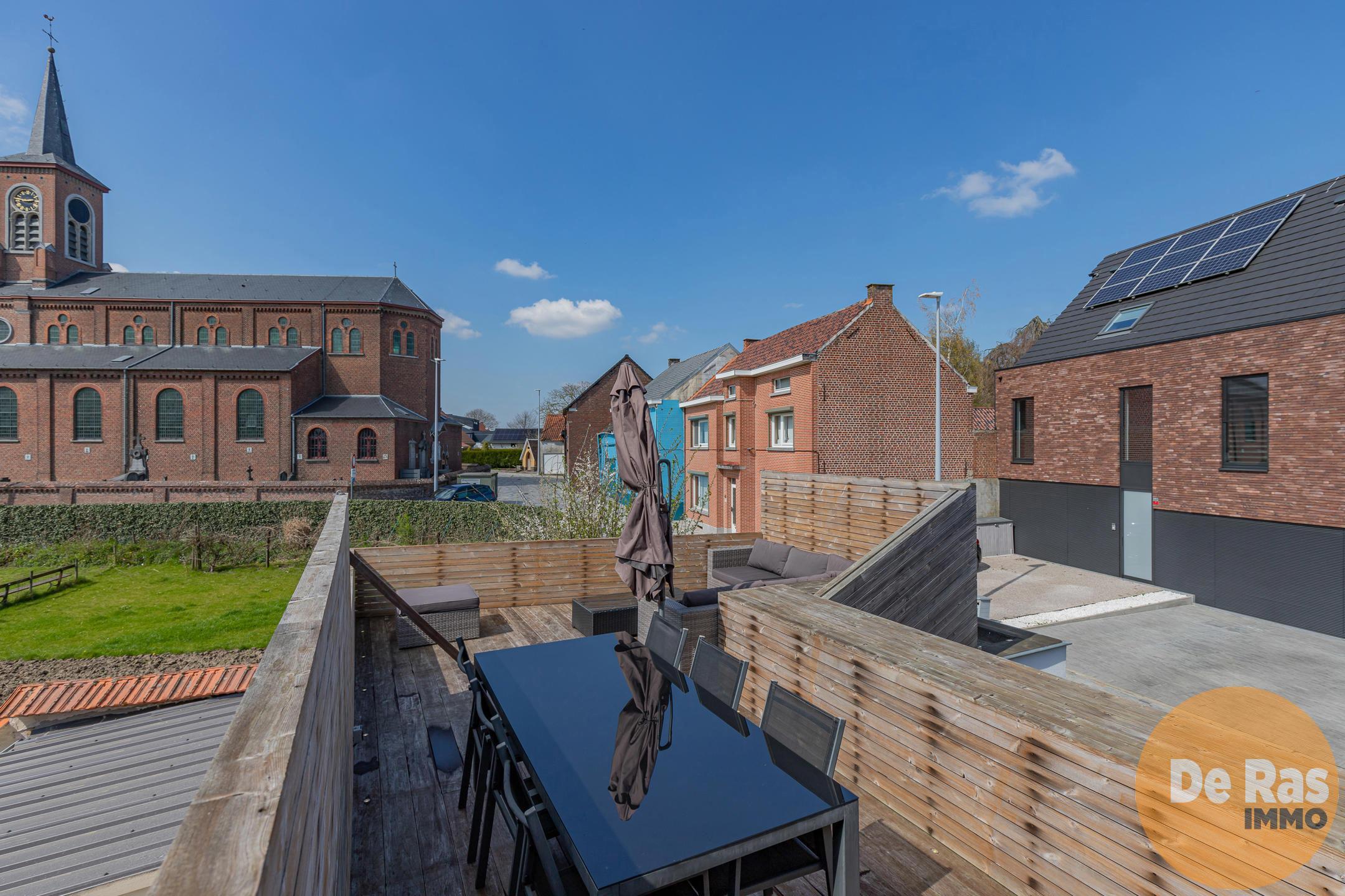 ZONNEGEM - Instapklare woning met zonneterras foto 15