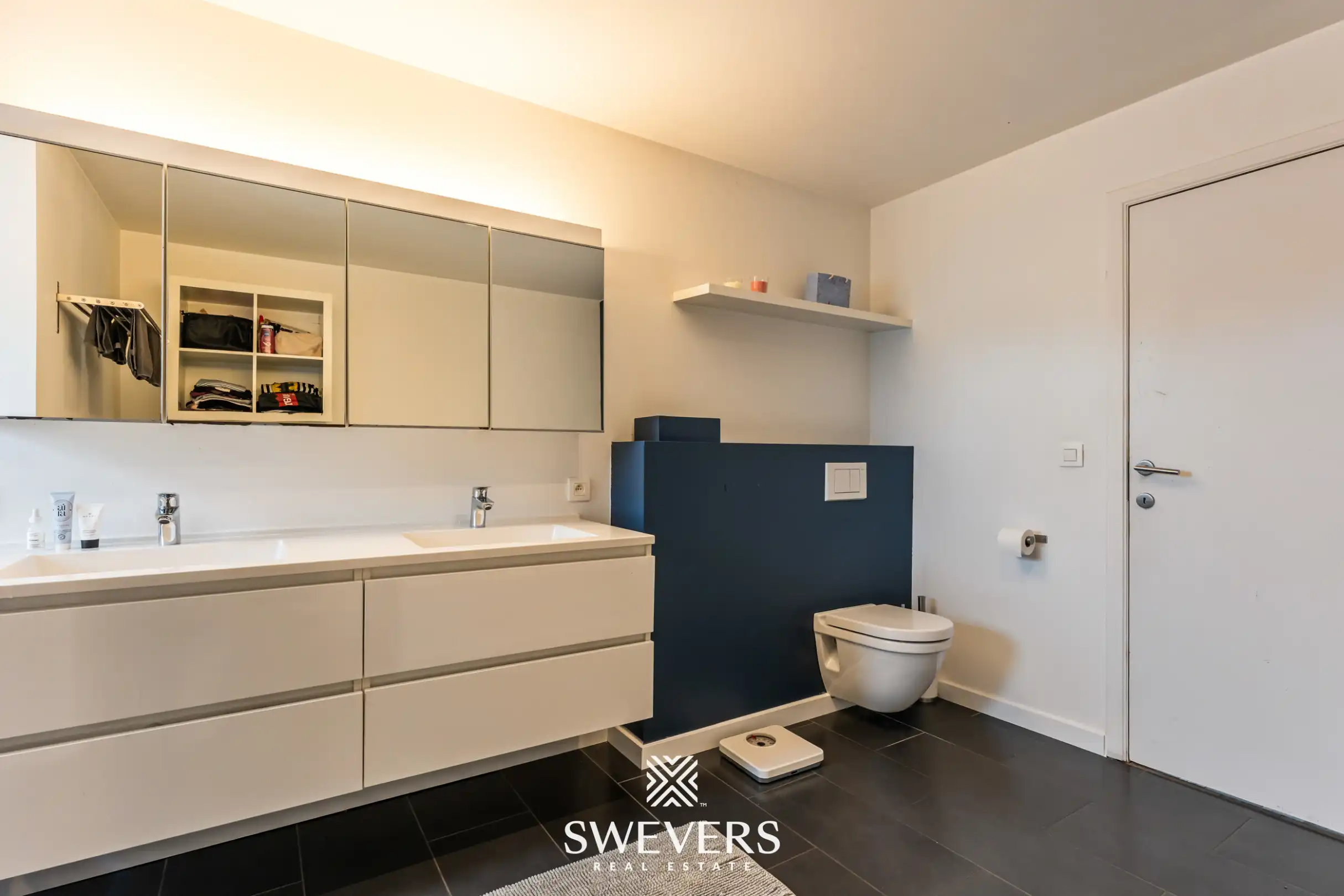 Recente en lichtrijke woning met zonnige zuidwestelijke tuin te Zonhoven:  foto 19