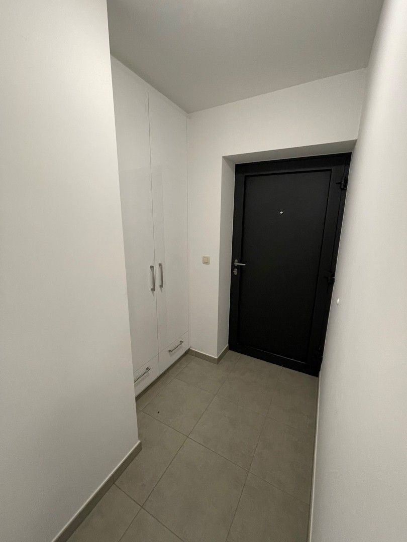 Mooi volledig instapklaar appartement met 2 slaapkamers en terras in het centrum van Diepenbeek. foto 12