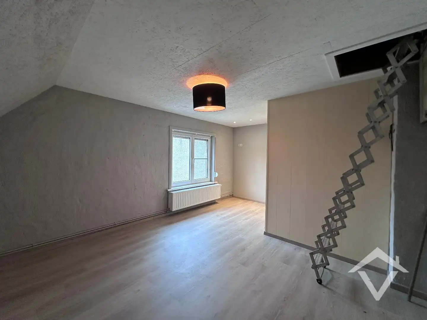 Alleenstaande woning met 3 slaapkamers en tuin te Koekelare foto 17