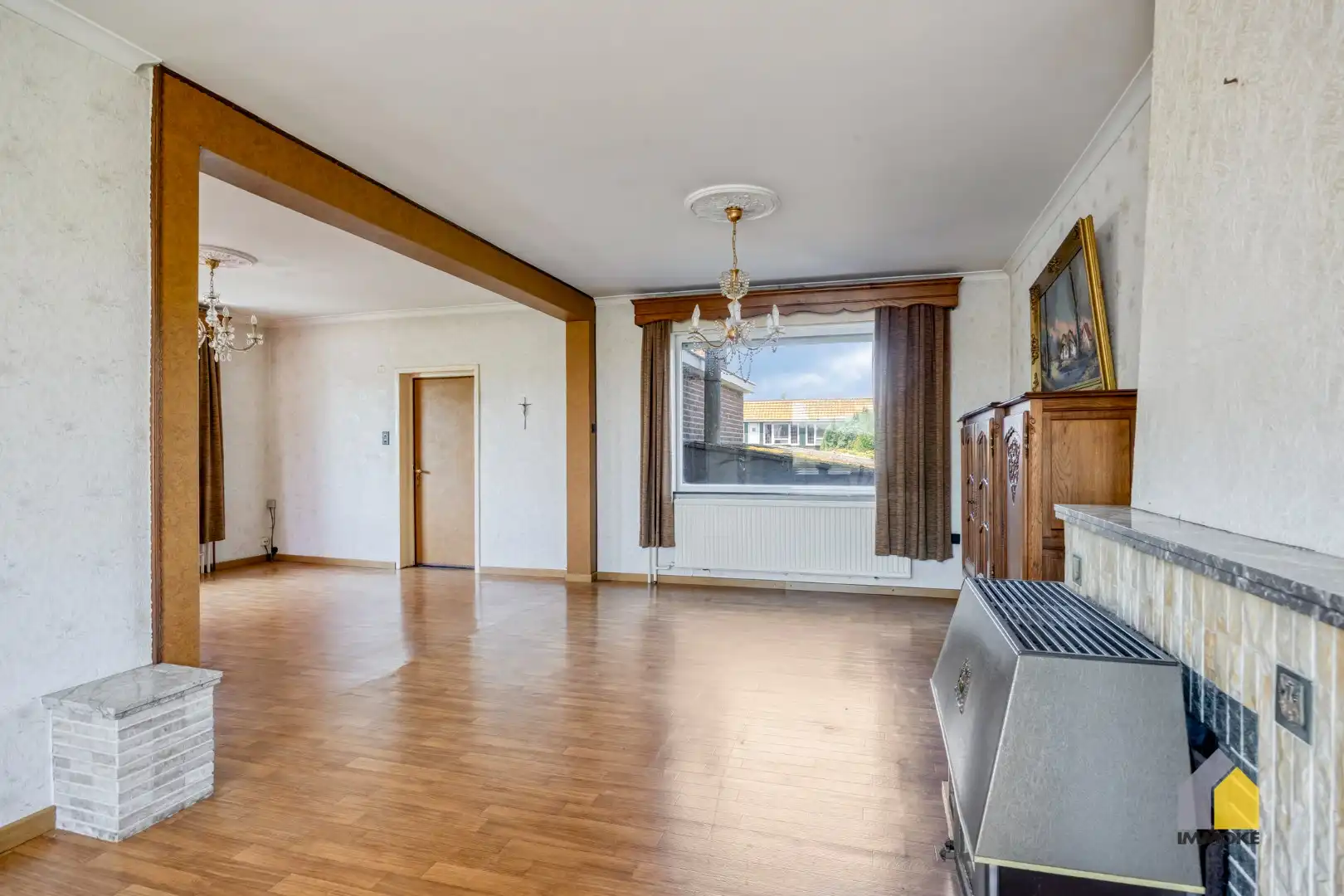 Karaktervolle, halfvrijstaande woning op 7a 31ca met aangrenzend weiland 16a 50ca. foto 6