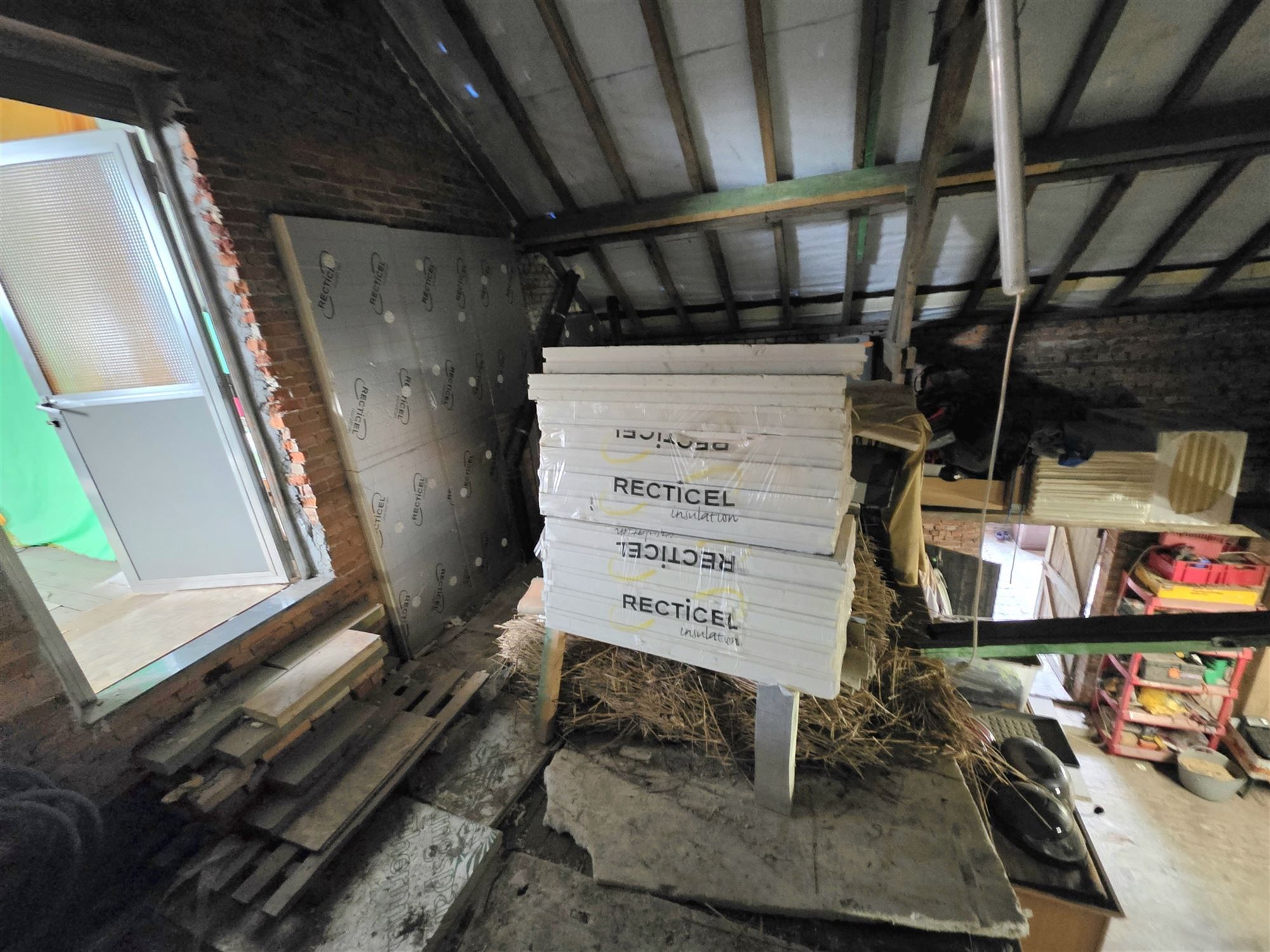 Gedeeltelijk vernieuwde boerderij op 903 m² foto 21