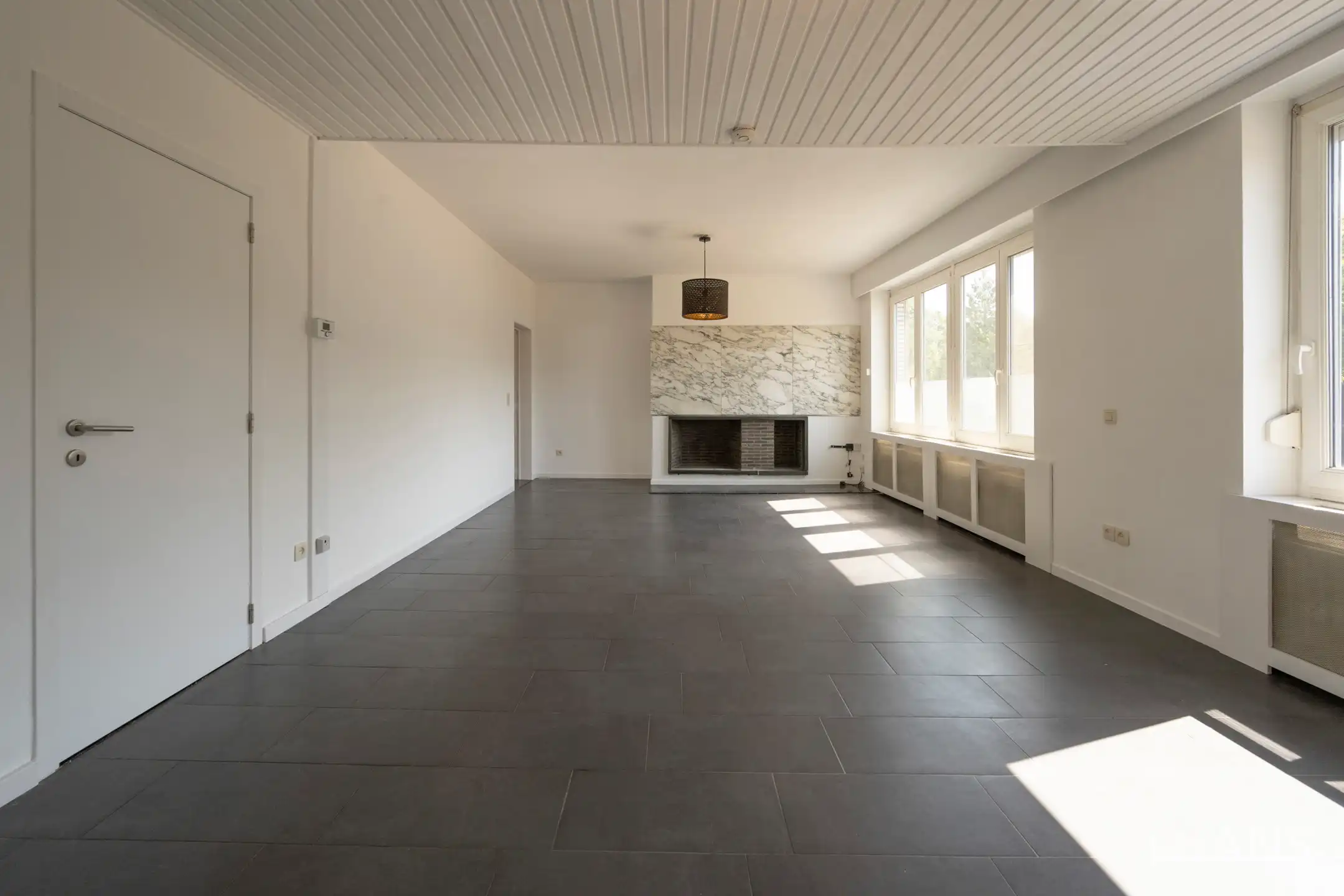 Tof, opgefrist appartement. foto 4