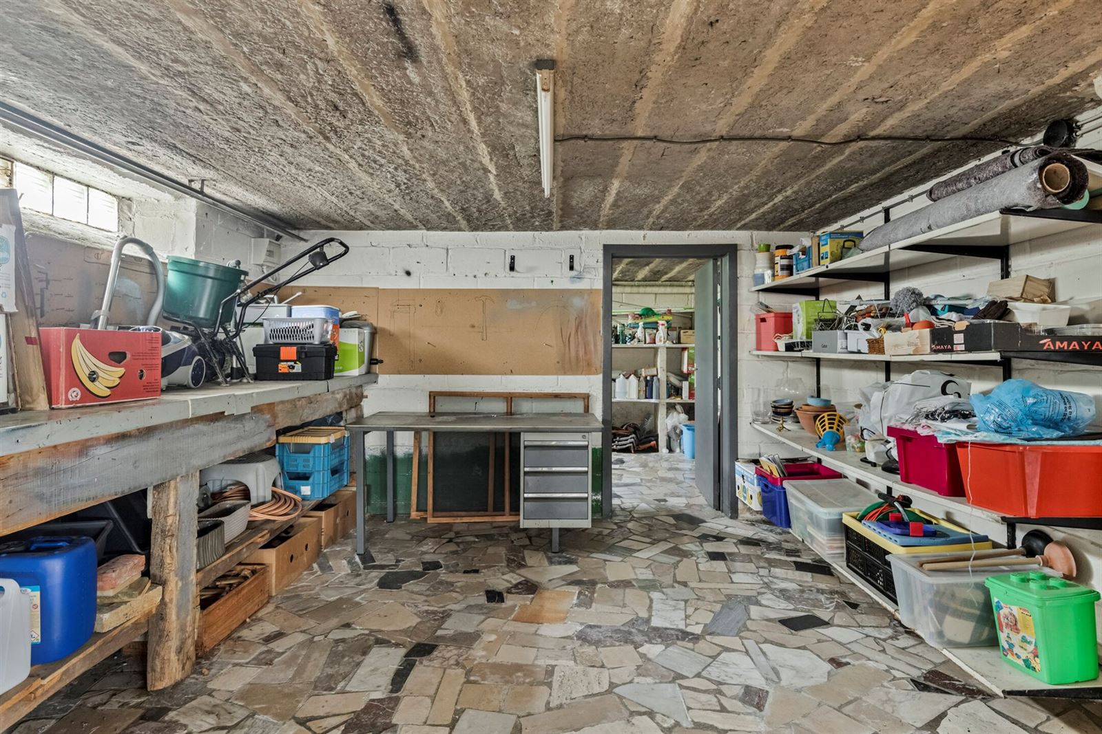 Ruime villa te koop in oase van rust foto 22