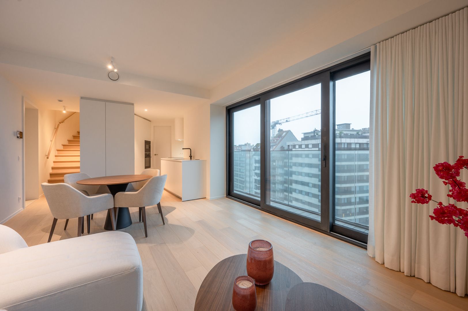 Prachtig appartement in de Heldentoren met zicht op zee foto {{pictureIndex}}