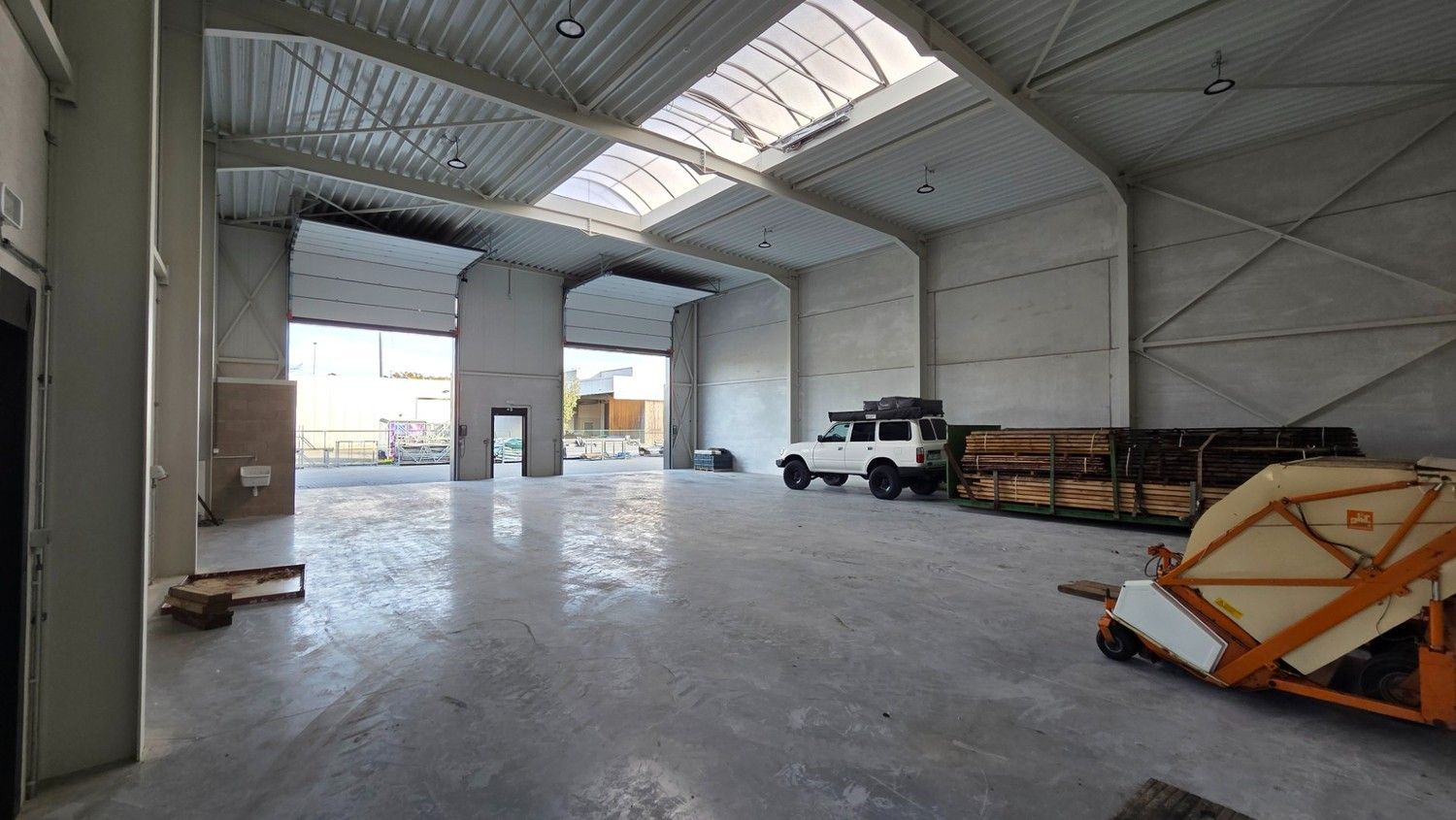 Moderne nieuwbouw bedrijfshal (320m²) te BREE foto 8