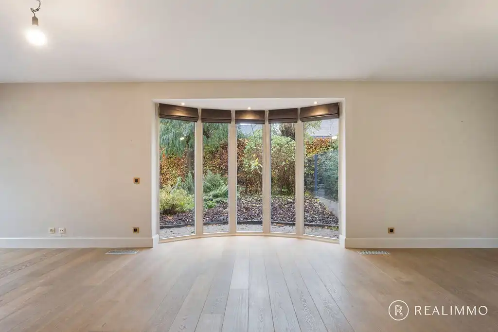 Verrassende villa op 1.699 m² ! foto 8