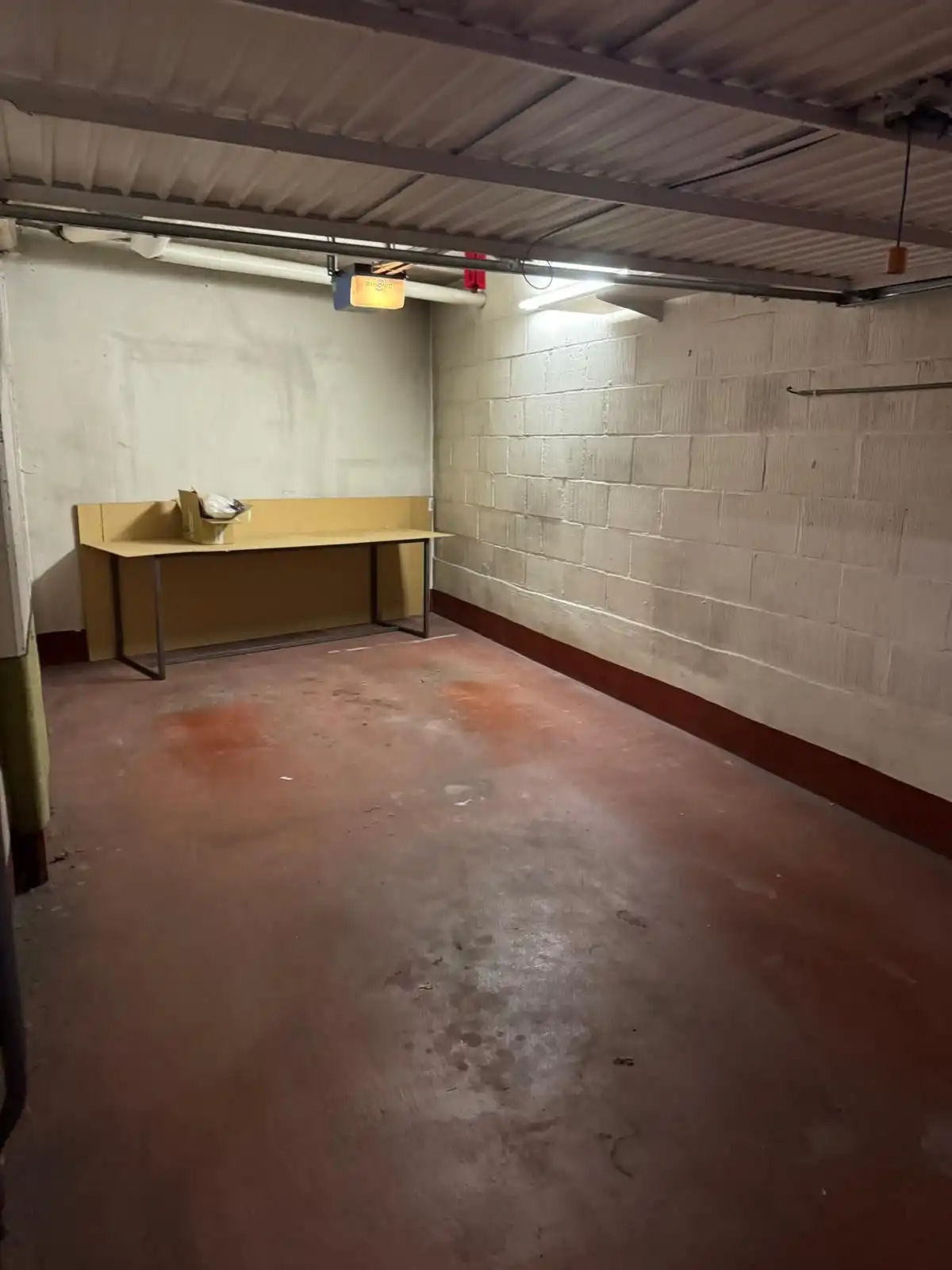 afgesloten garagebox foto 5