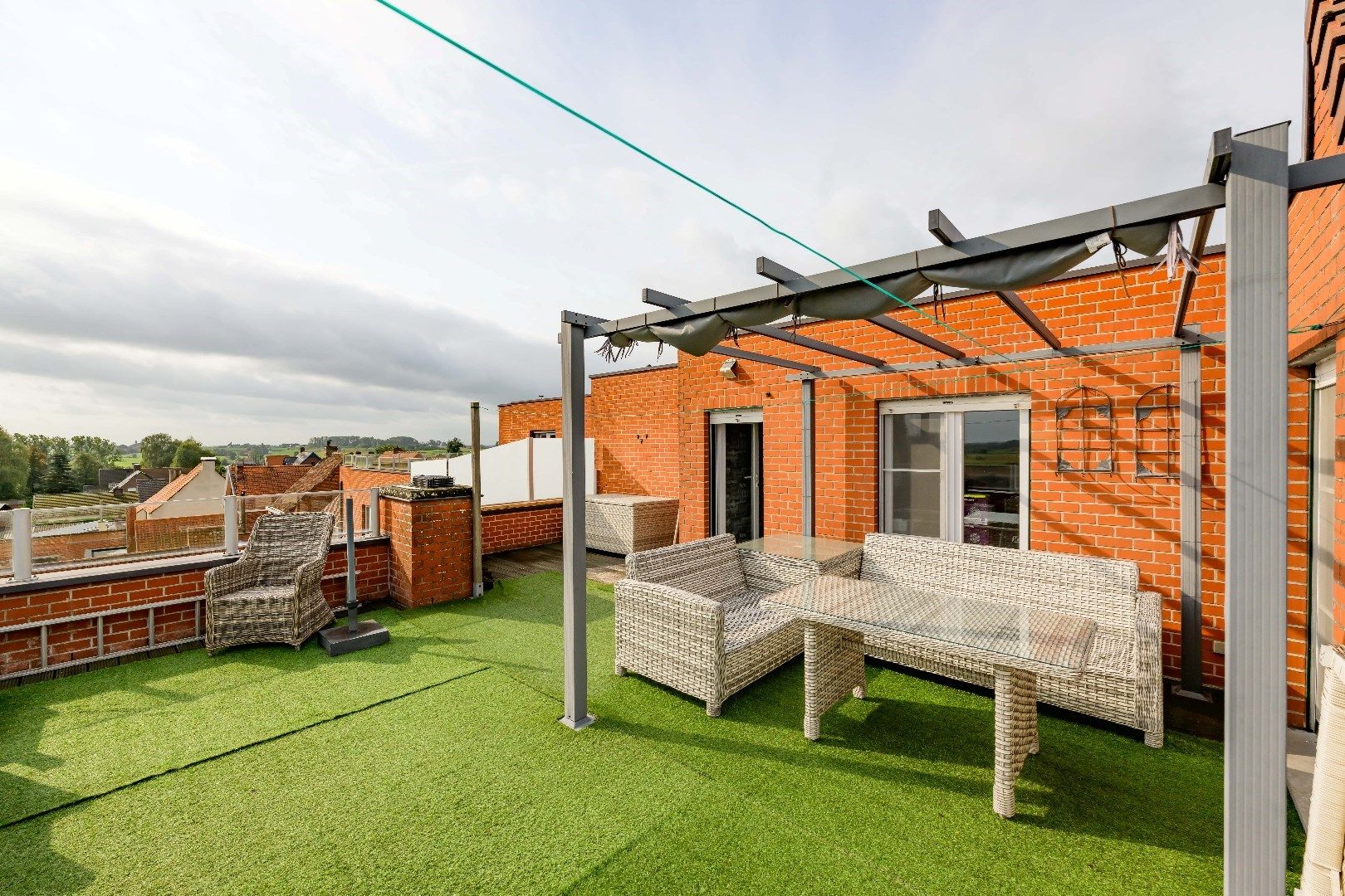 RUIM APPARTEMENT (112 m²) MET TERRAS (46 m²) EN GARAGE  foto 15