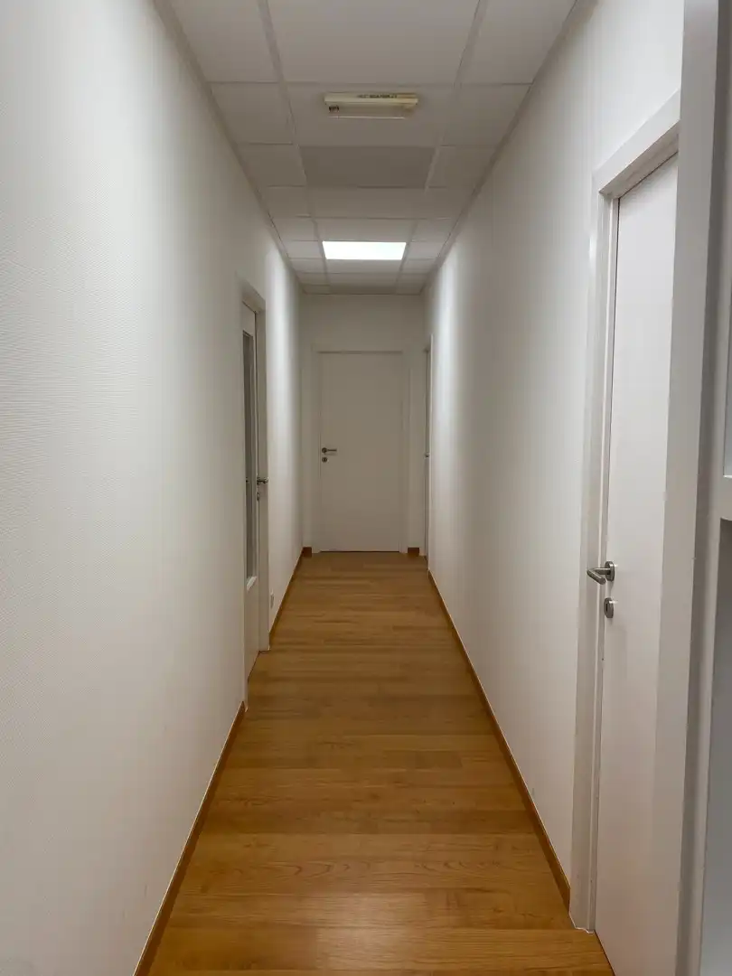 Mooi ruim winkelpand in centrum Eeklo foto 10