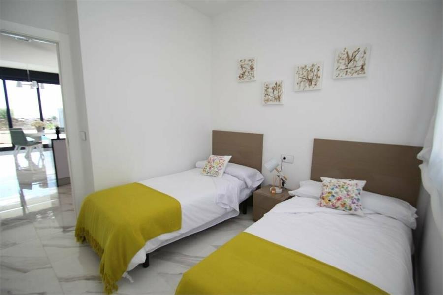 NIEUWBOUW VILLA IN SAN MIGUEL DE SALINAS foto 8