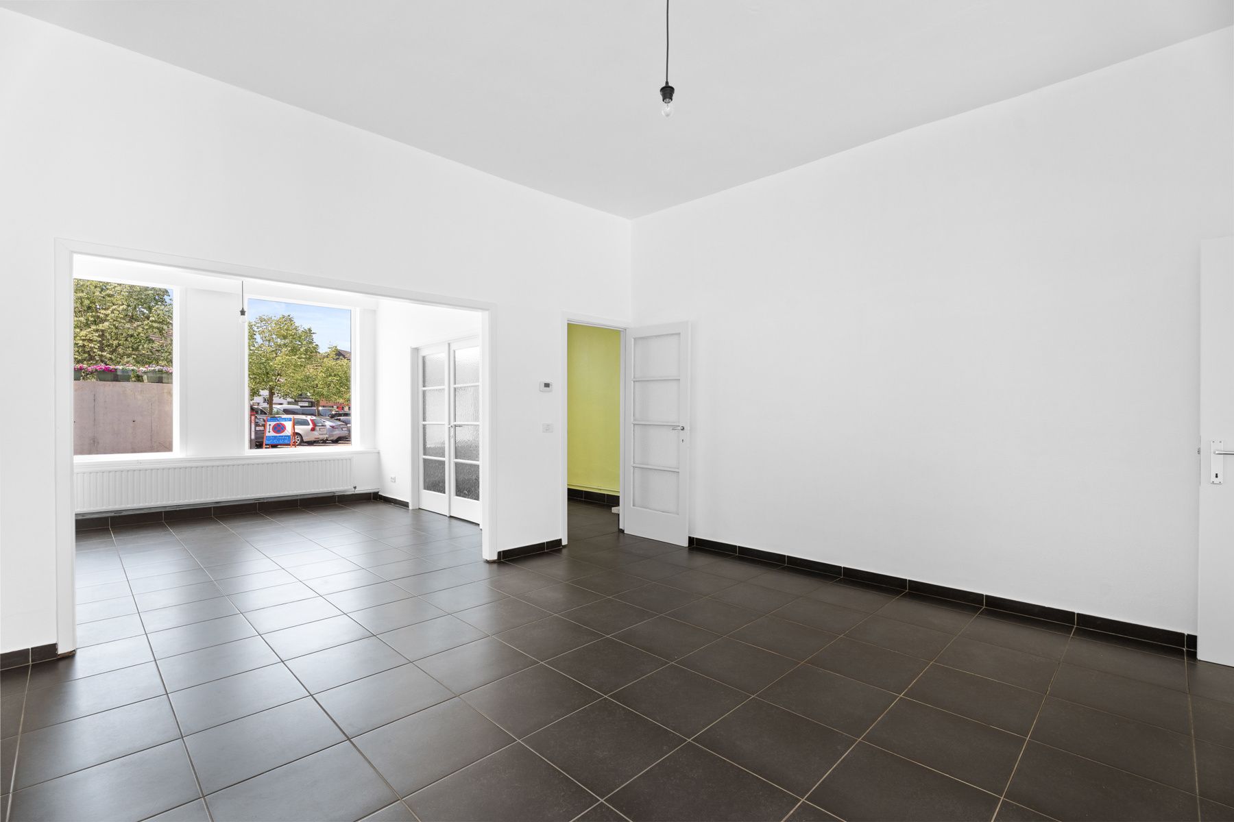 Lichtrijke 3-slaapkamerwoning in centrum Wetteren! foto 3