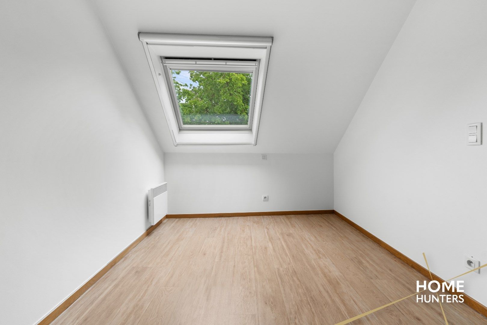 Instapklaar appartement met zonnig terras op toplocatie in Ieper foto 17