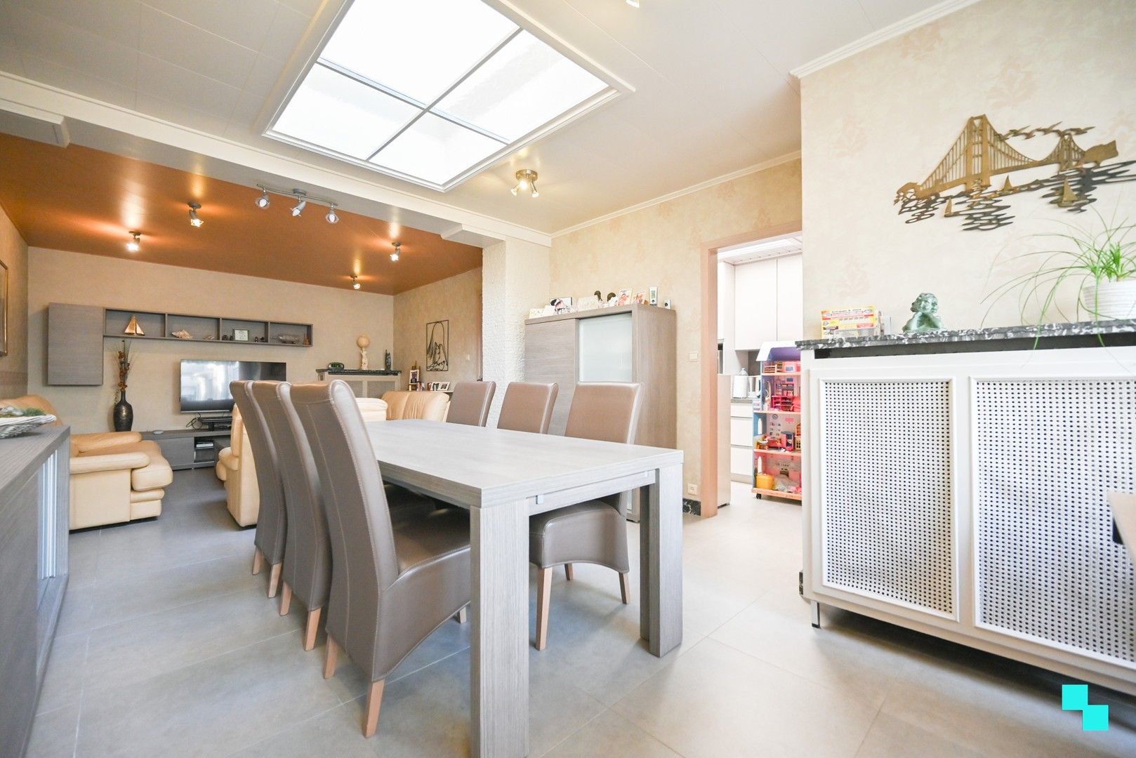 Ruime eengezinswoning met 4 slaapkamers foto 7