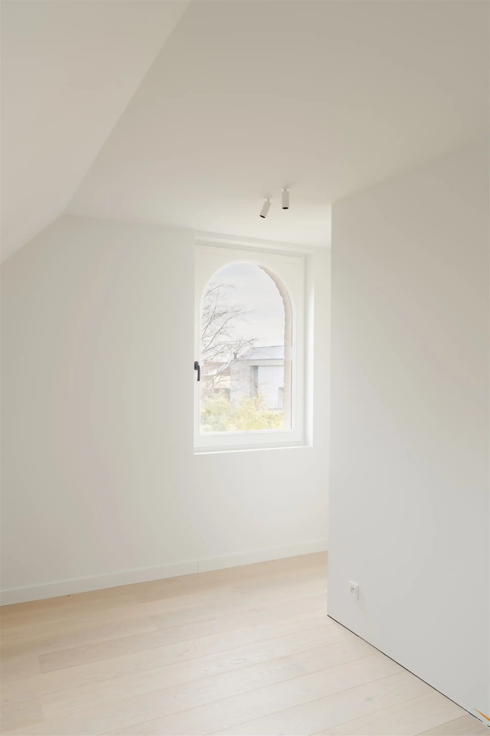 Wonen in luxe en rust in het centrum van Brussegem foto 10