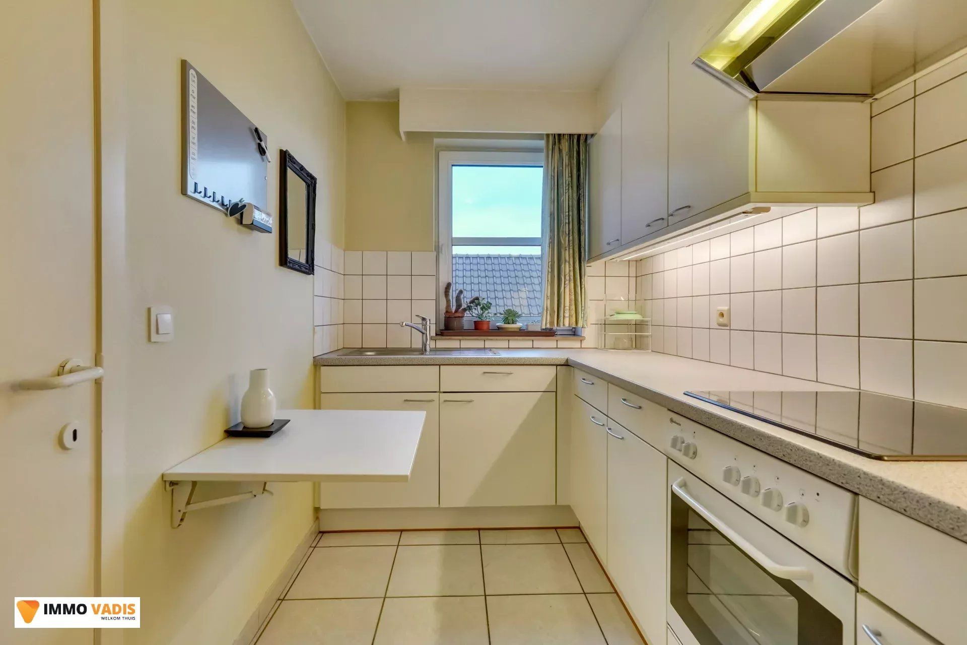 Ruim appartement in centrum Bilzen foto 5