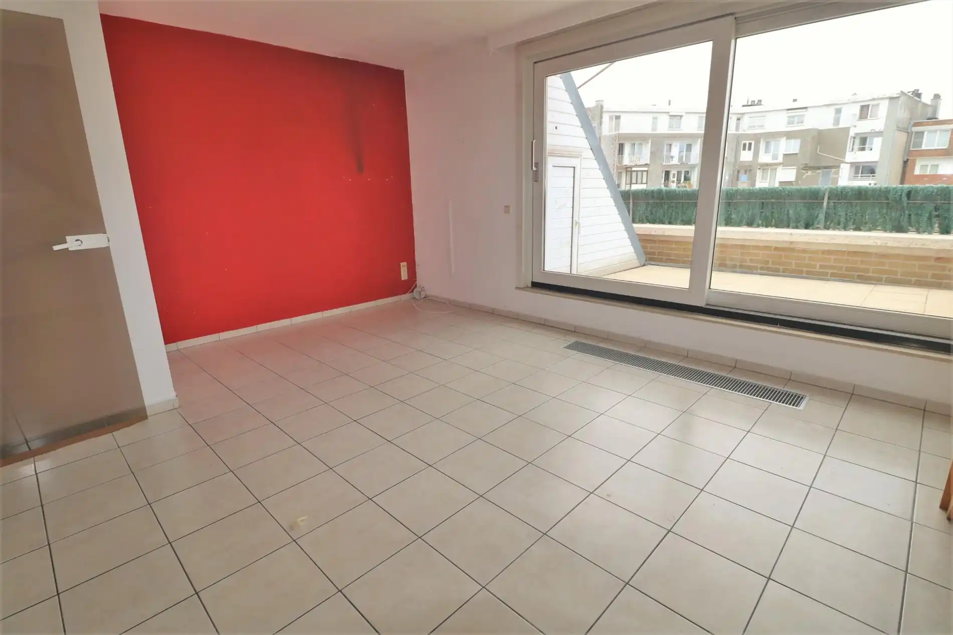 Duplexappartement met zonneteras en 2 slaapkamers in het centrum van Oostende! foto 3