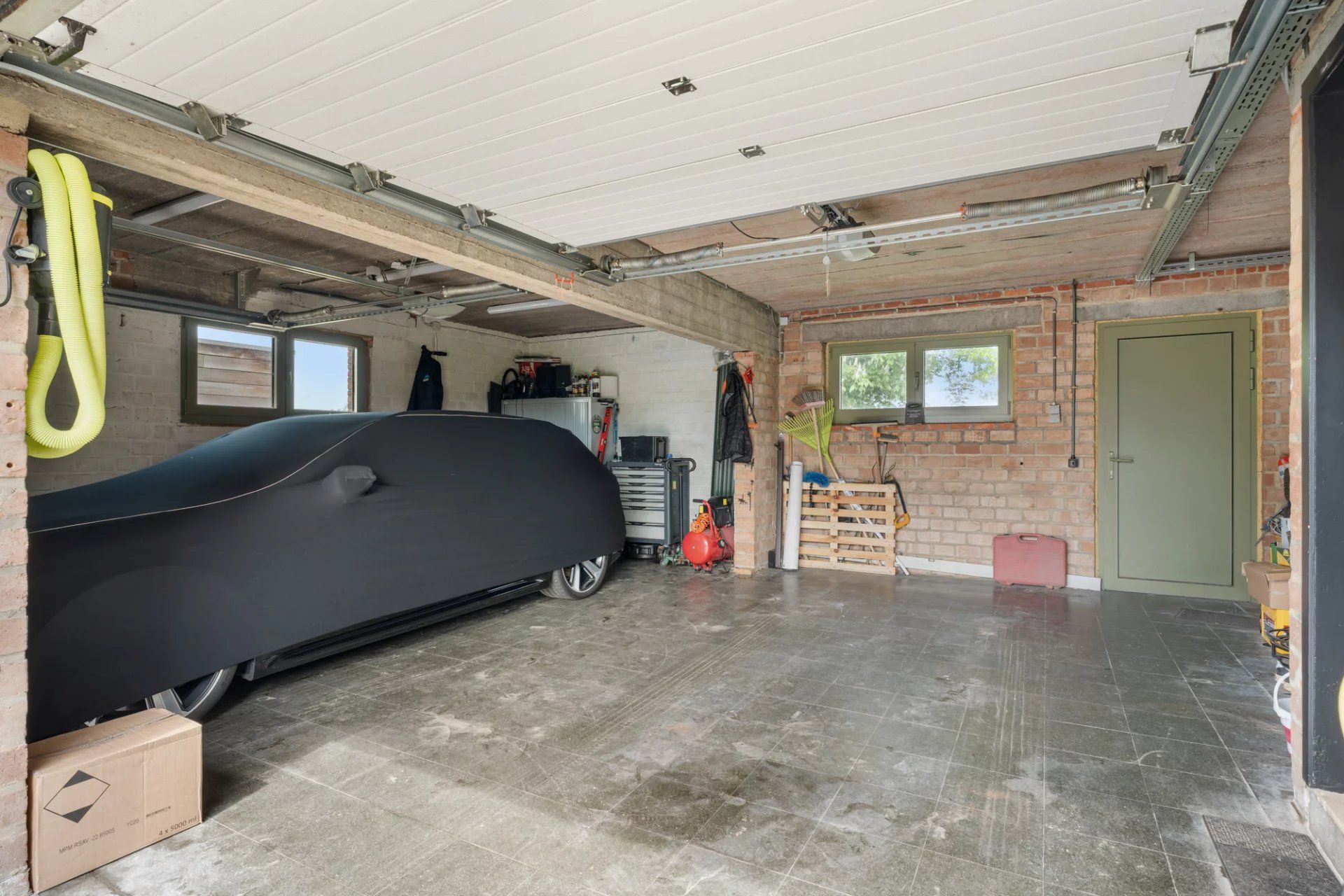 Vernieuwde gezinswoning met tuin en dubbele garage Herk-de-Stad foto 16