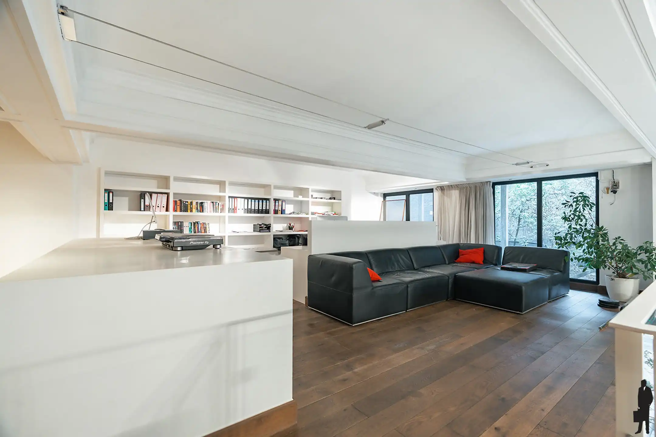 Unieke loftvilla met high-end afwerking en een fenomenale private stadstuin van 400 m² foto 16