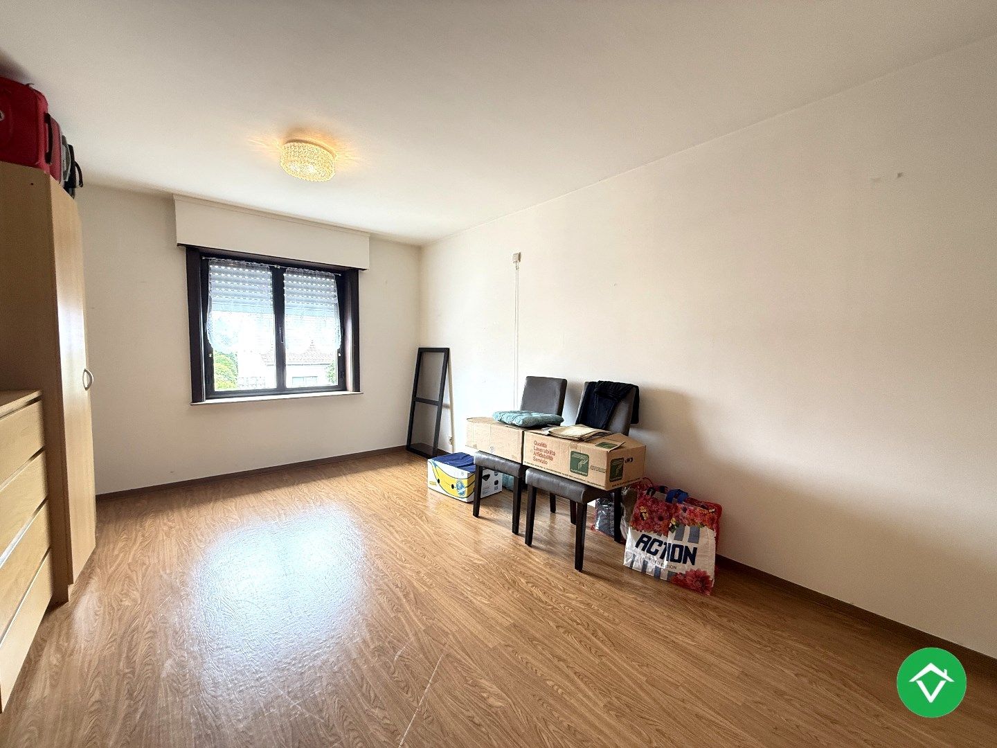 Alleenstaande woning met 5 slaapkamers, tuin en garage/loods te Roeselare foto 24