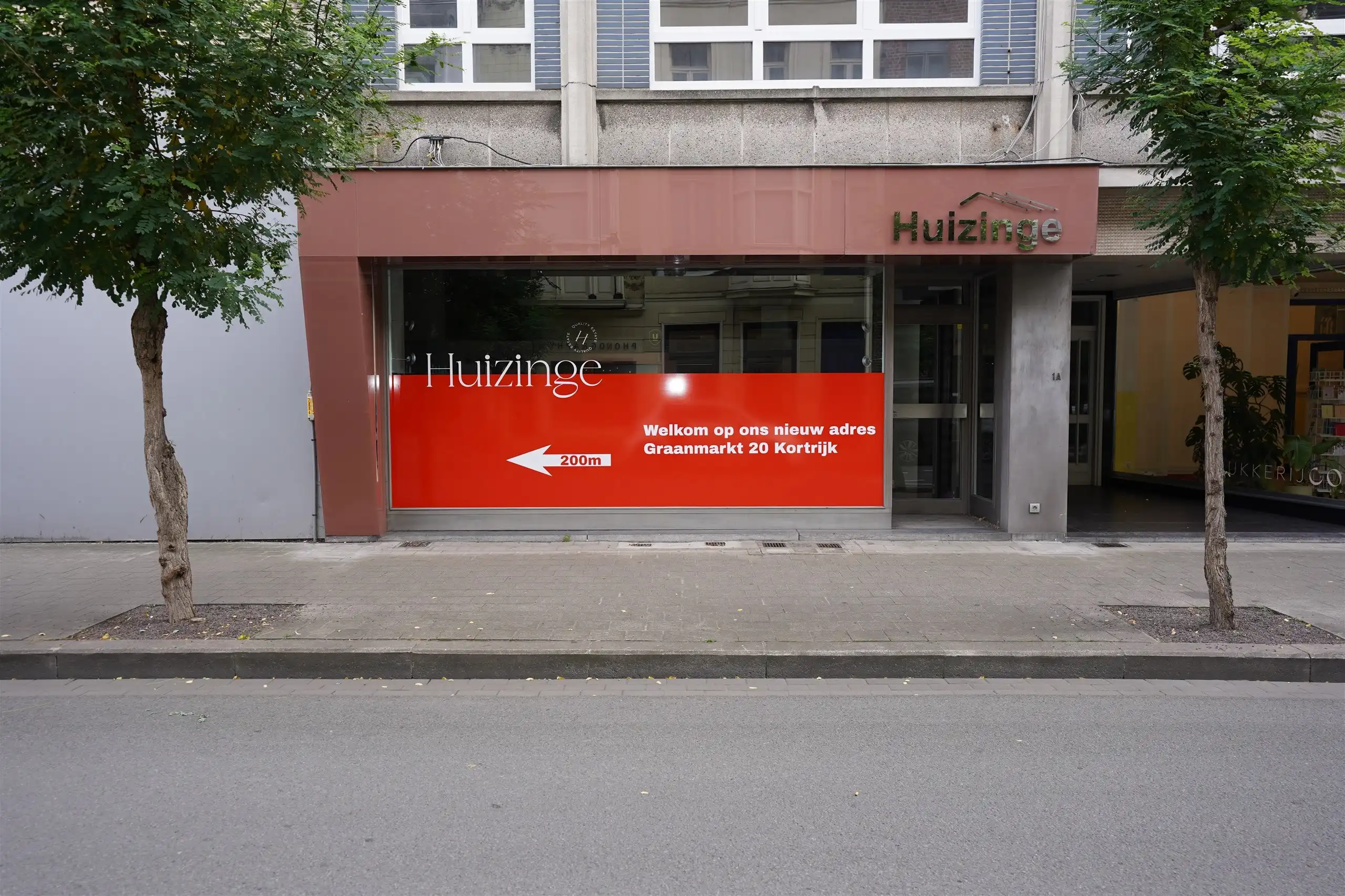 Instapklaar bureel tussen Grote Markt & Conservatoriumplein foto 5