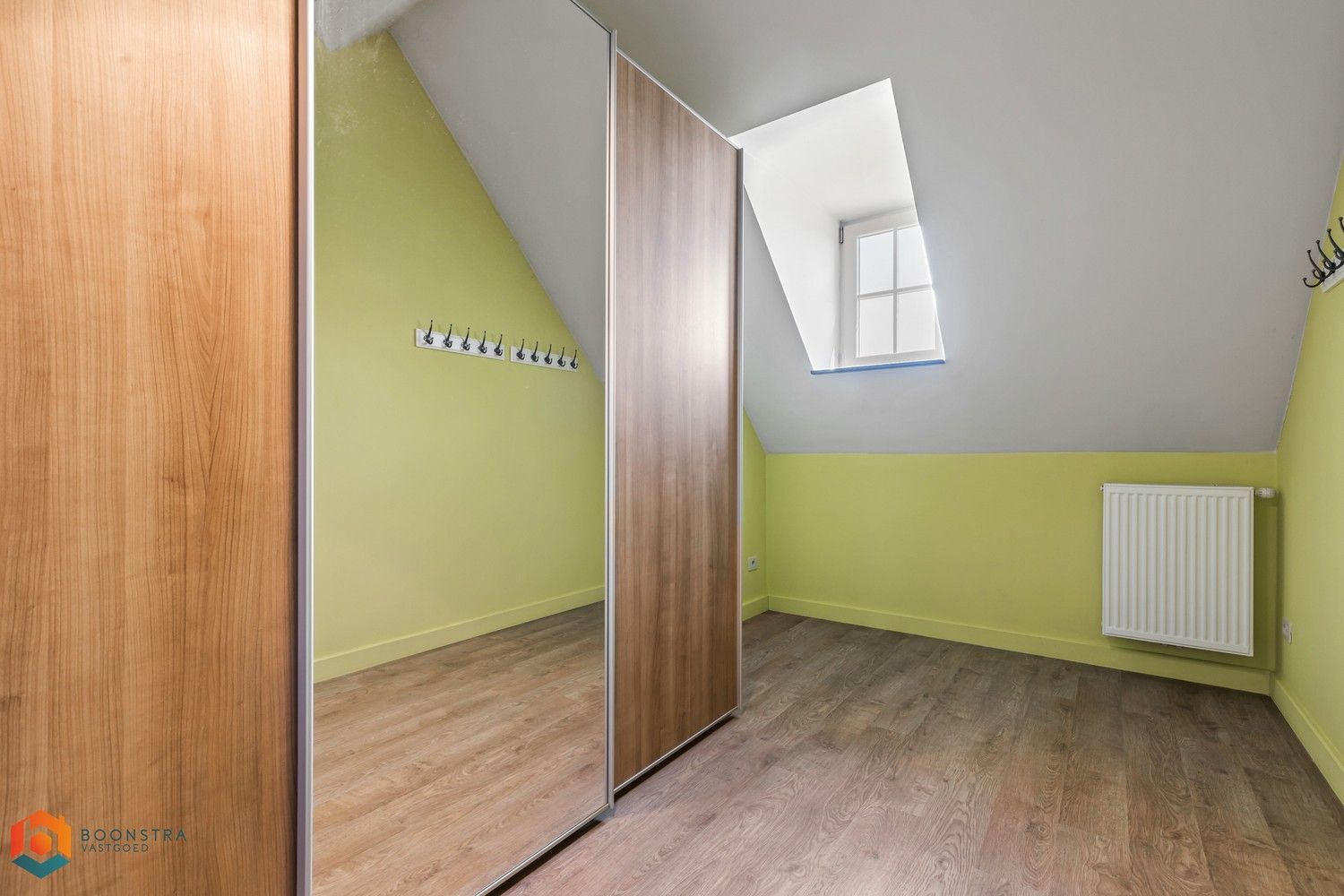 Charmant duplex-appartement met 2 slaapkamers en 2 ondergrondse parkeerplaatsen op rustige locatie in Putte foto 23
