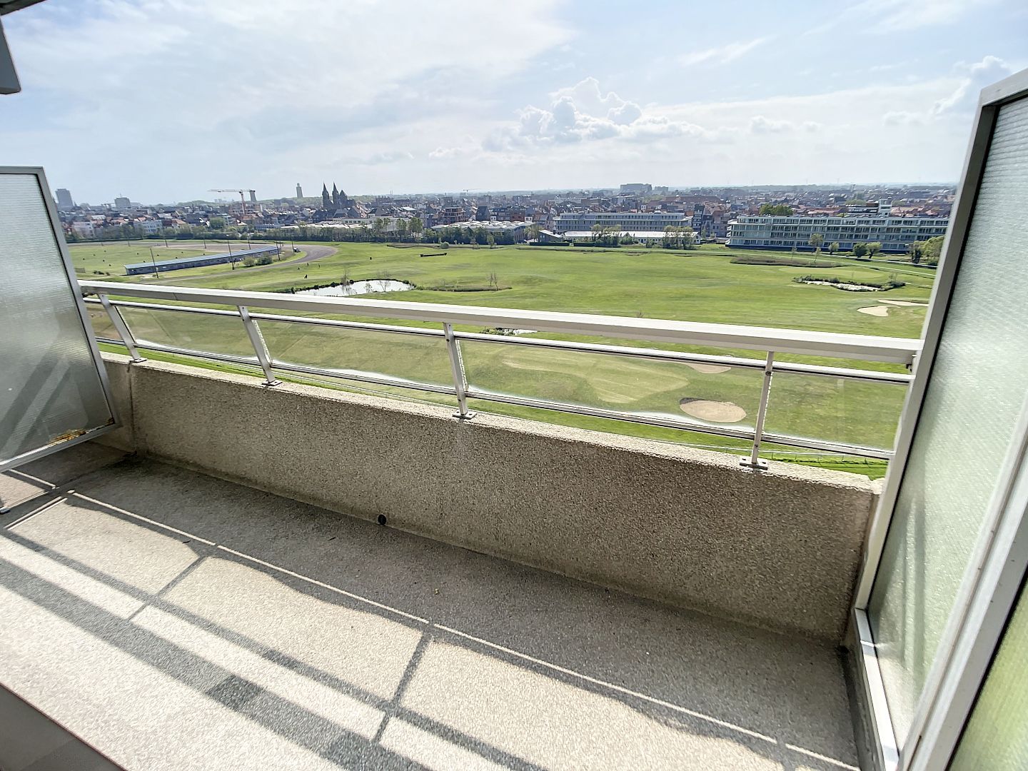 Studio met terras met zicht om Wellington Golf.  foto 9