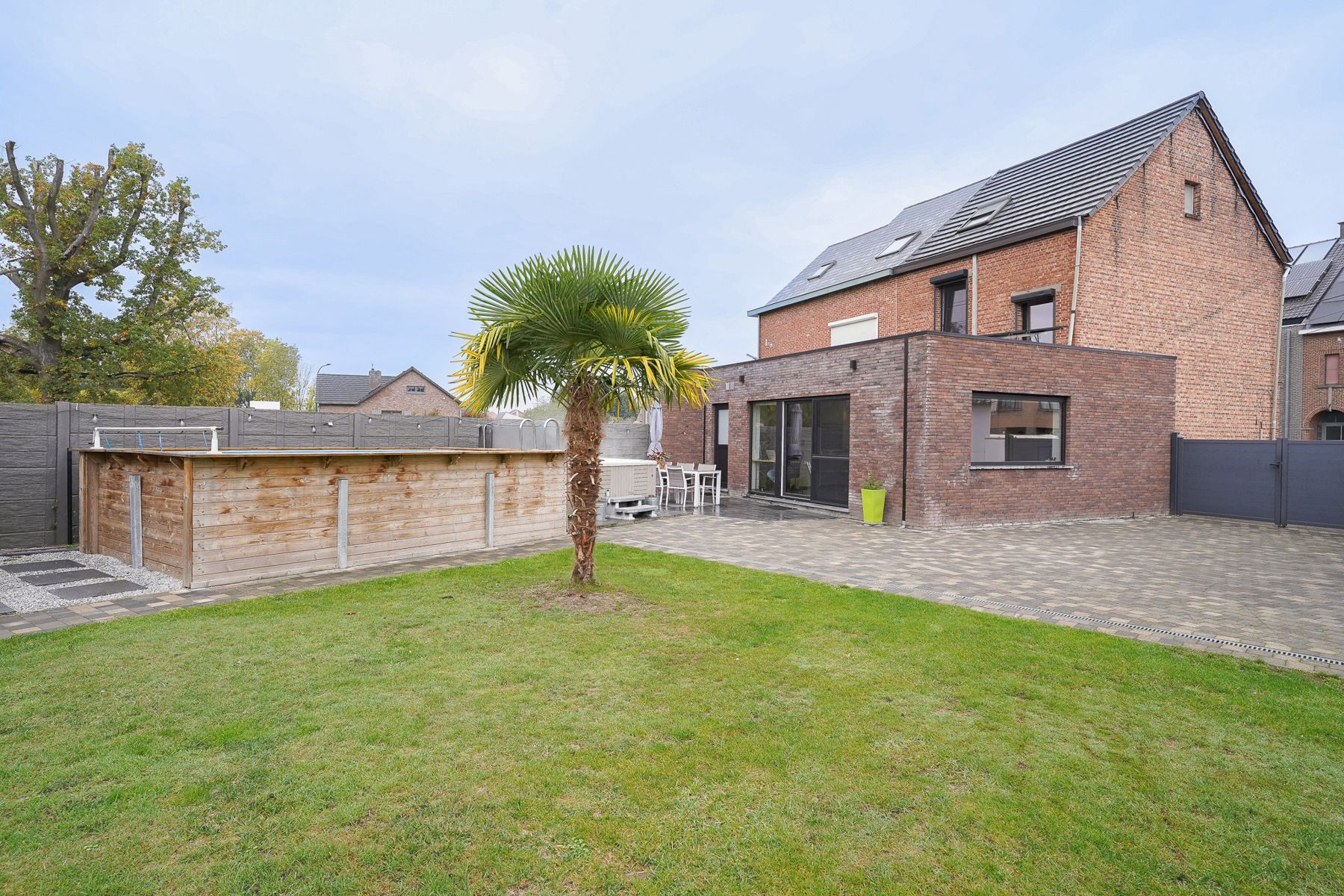 Perfect instapklare, volledig gerenoveerde woning met alle comfort te Kapelle-op-den-Bos foto 27