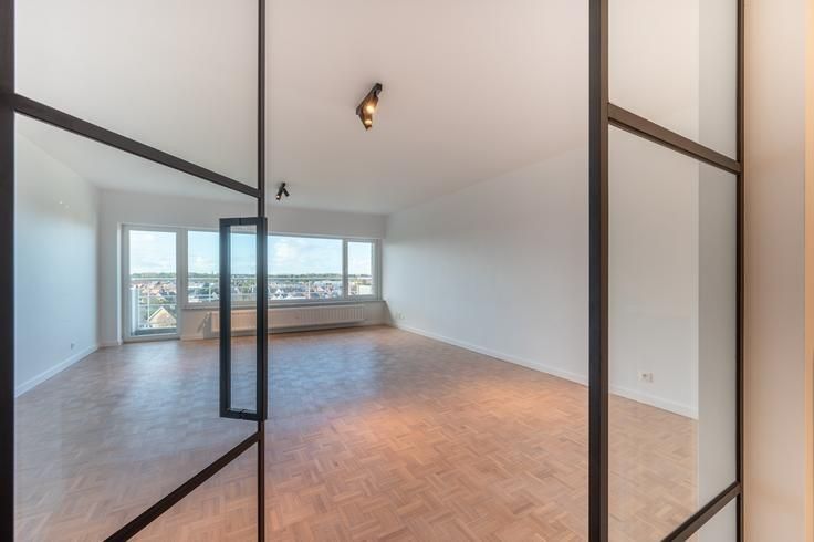 Gerenoveerd appartement met prachtige verzichten nabij station Brugge foto 4