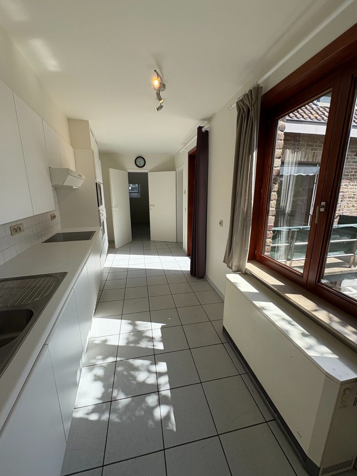 🌇 Stadse charme in Waregem – Appartement met ruimte en potentieel! foto 41