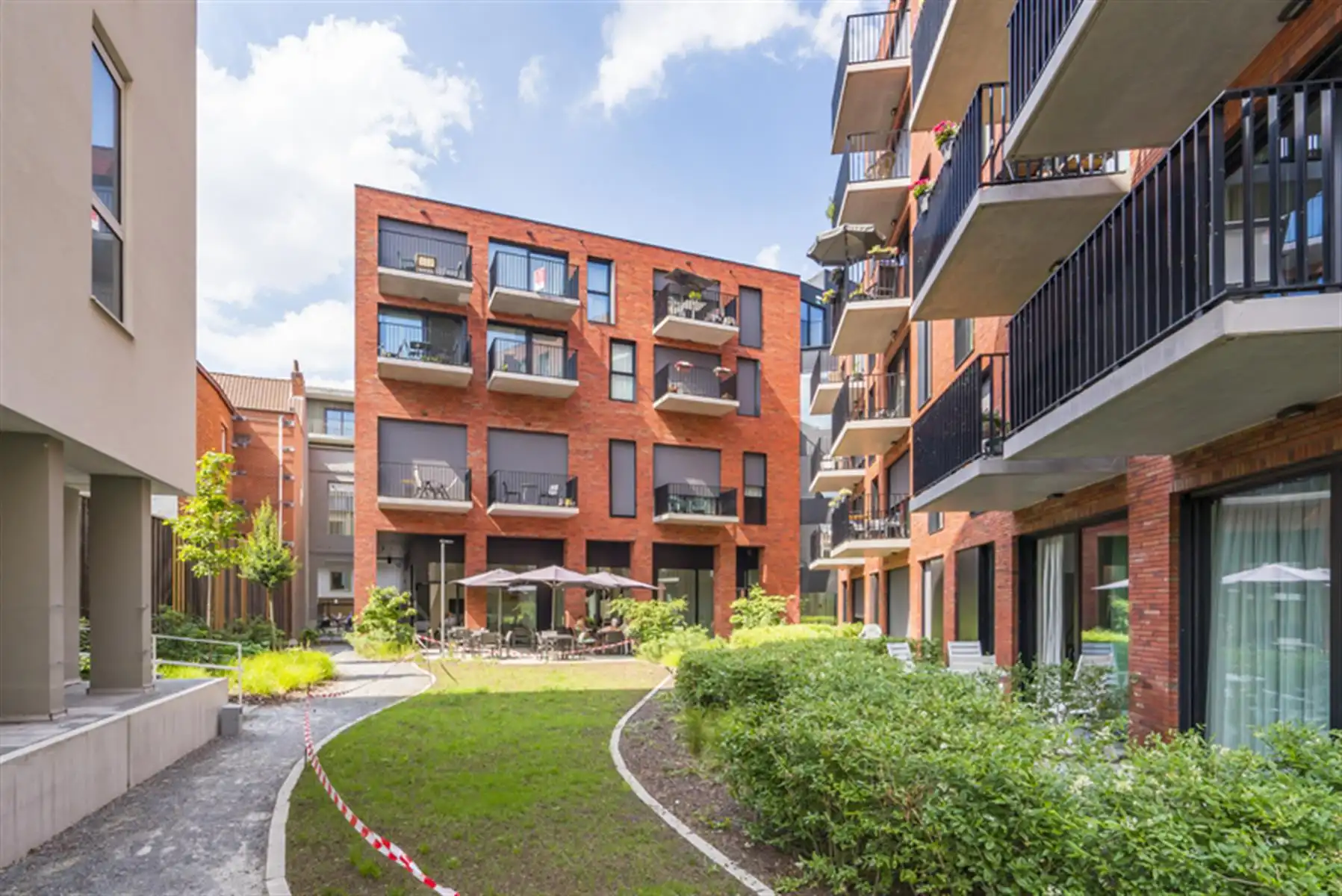 Assistentiewoning in het centrum van Kortrijk! foto 11