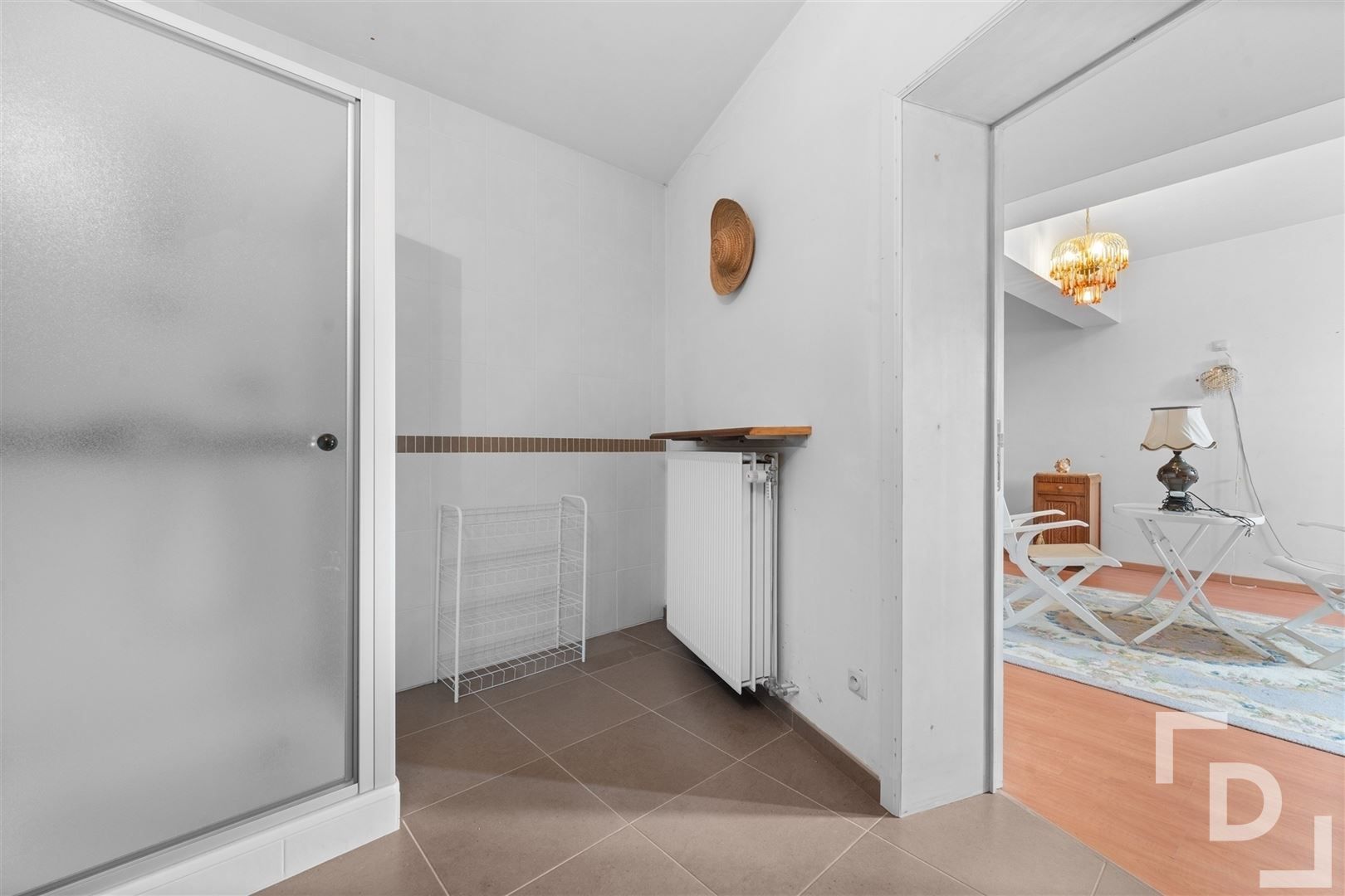 Appartement van 300m² met garage op toplocatie in Ieper foto 17