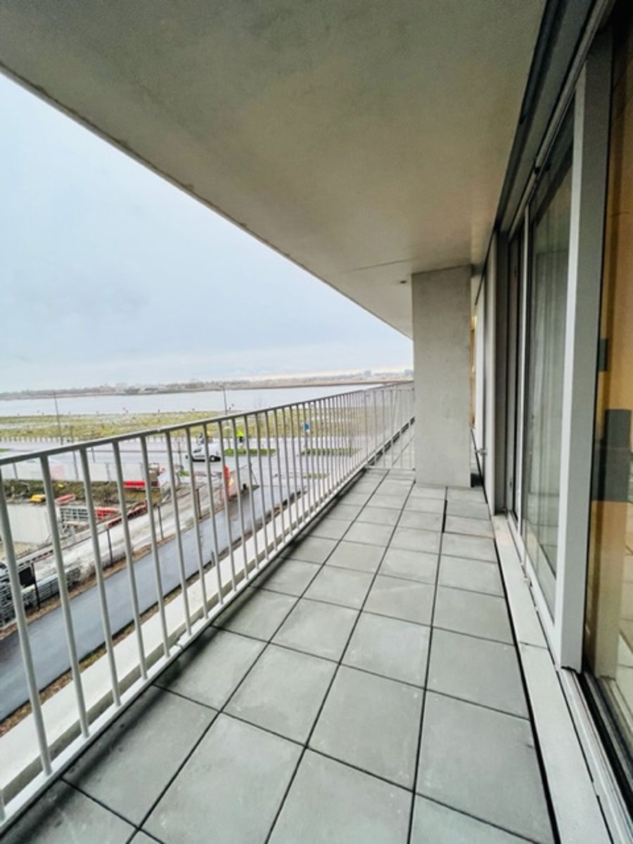 Prachtig 2 kamer appartement met zicht op de Schelde foto 5