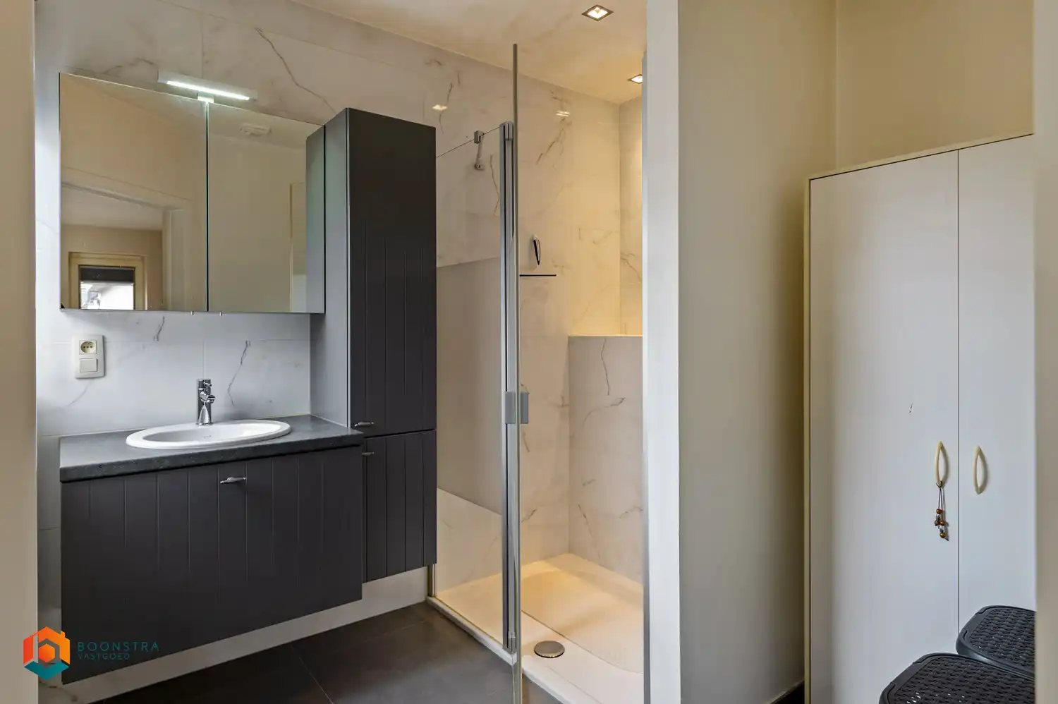 Prachtig appartement met 2 slpkrs te Putte foto 12