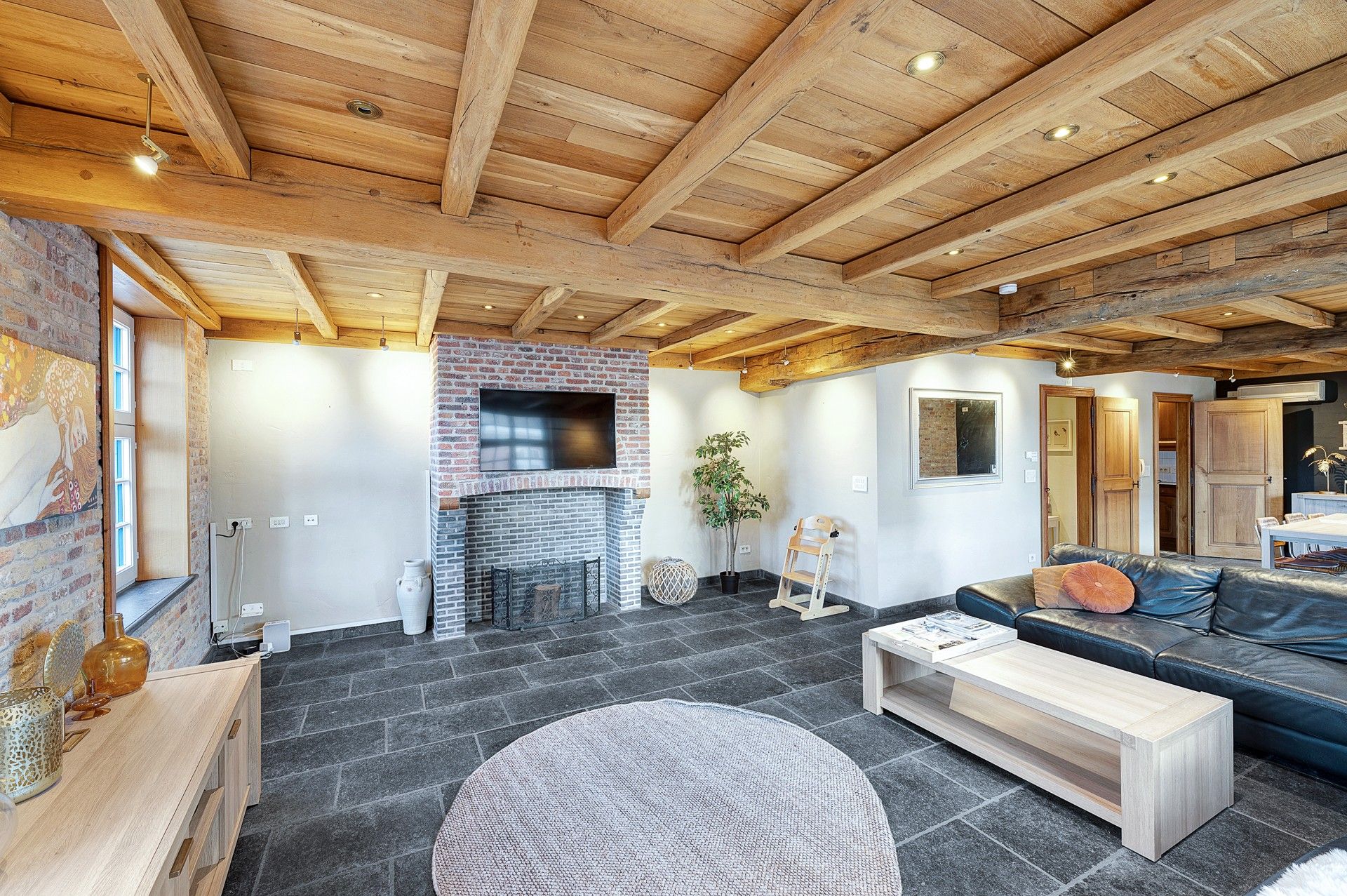 Historisch, uitzonderlijke woning met ongekend potentieel te Damme foto 27