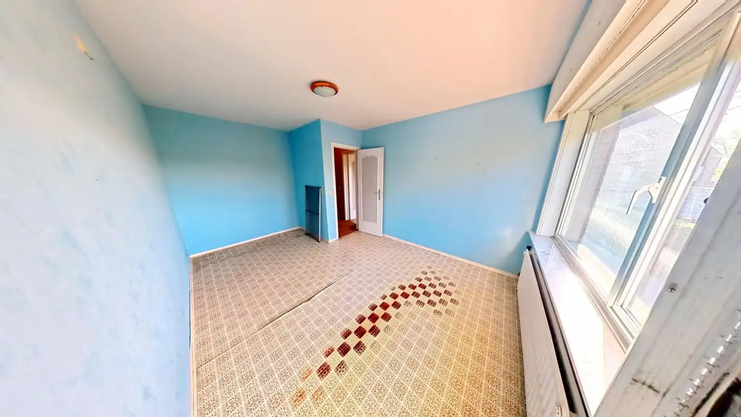 🏡 Ruime woning met 4 slaapkamers en inpandige garage te Sint-Baafs-Vijve! foto 7