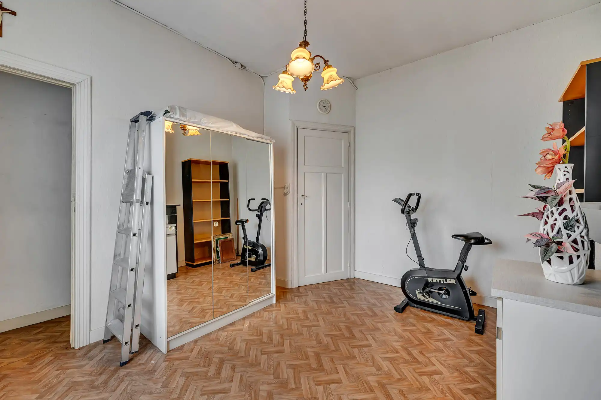 Charmante woning te koop in Anderlecht! foto 11